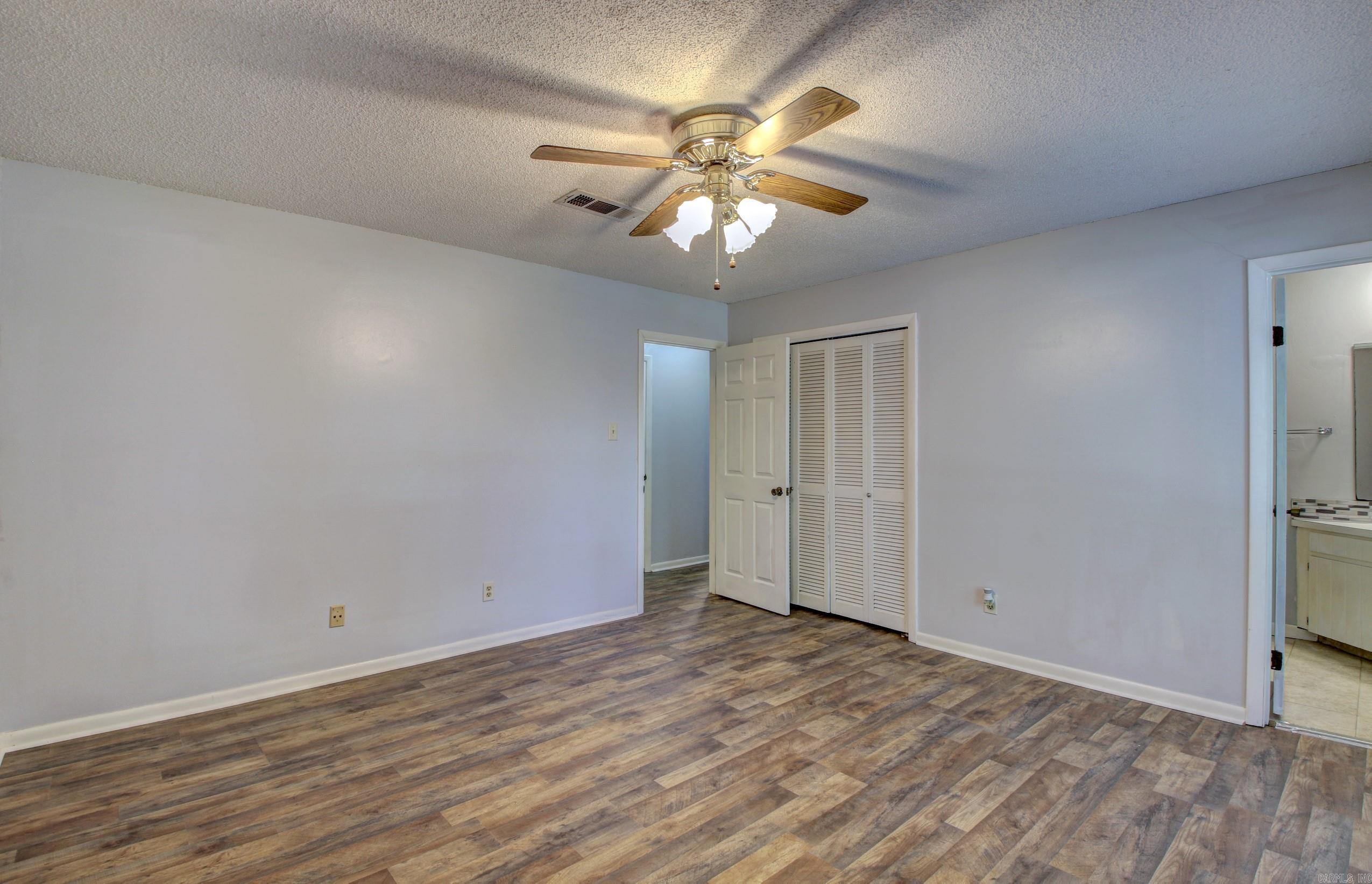 1005  Towering Oaks  Jacksonville, AR