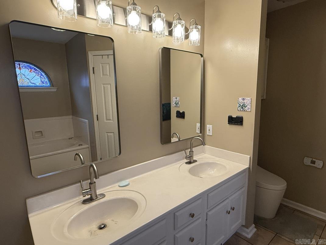 1707  Point West  Little Rock, AR