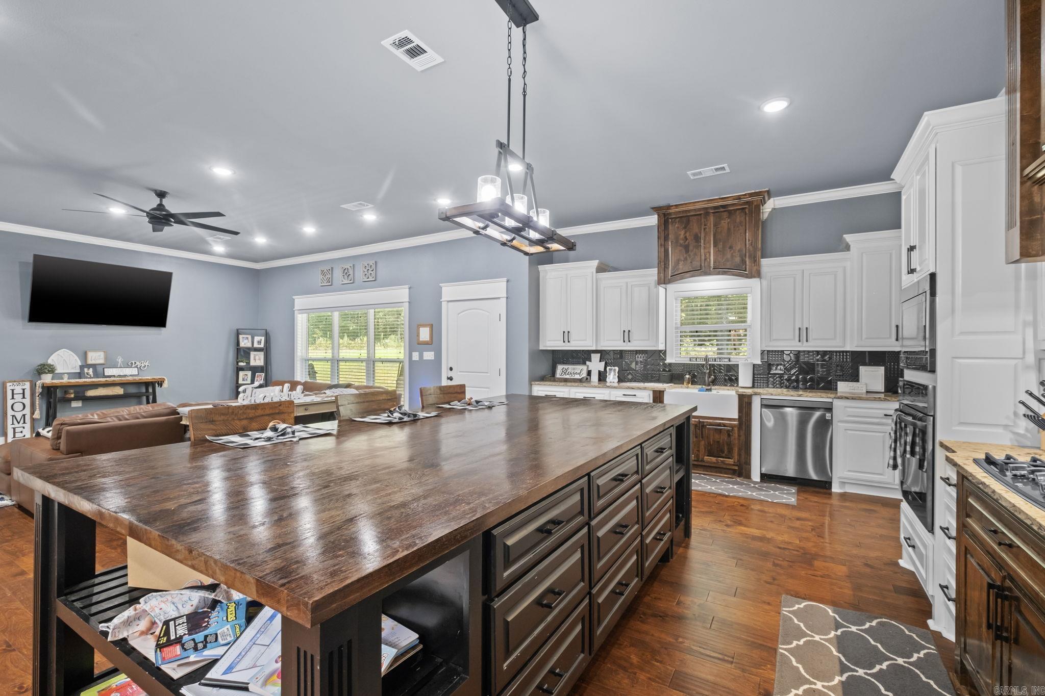 293  Johnston  Road  Searcy, AR