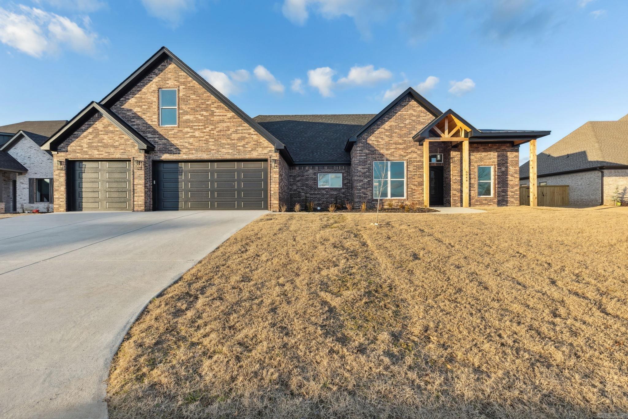 6048  Majestic Waters  Benton, AR