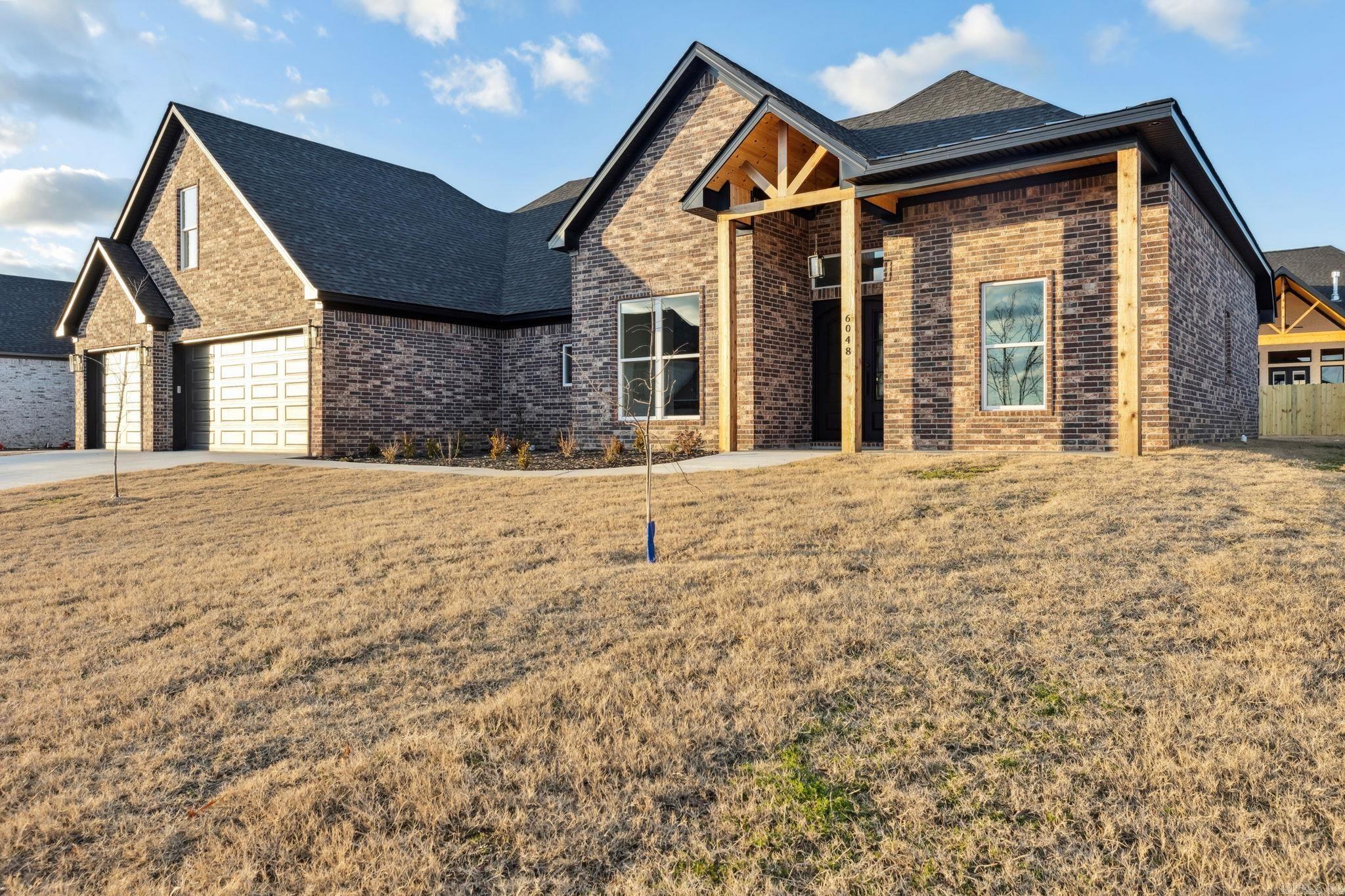 6048  Majestic Waters  Benton, AR