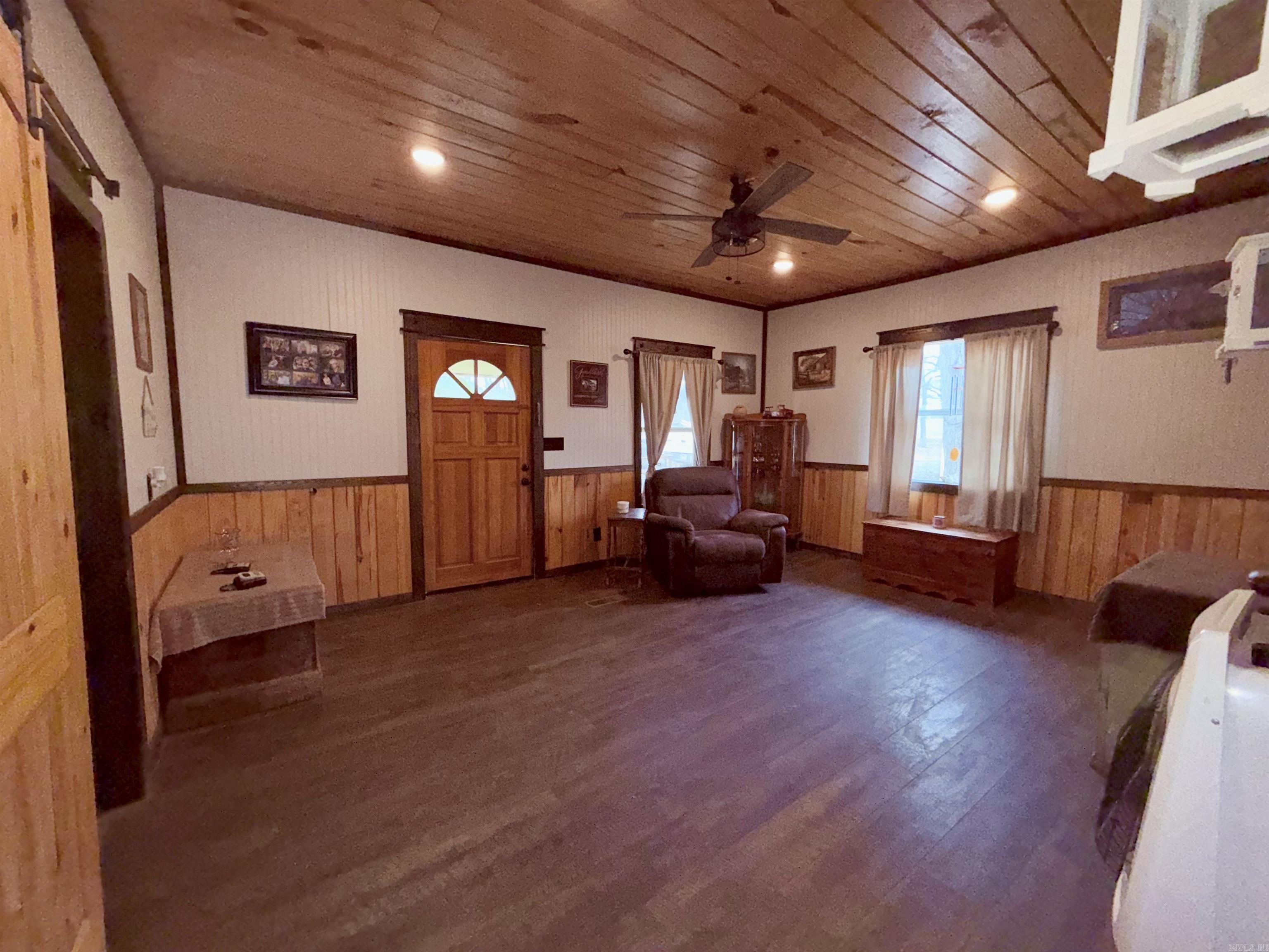 205 S Main  Okolona, AR