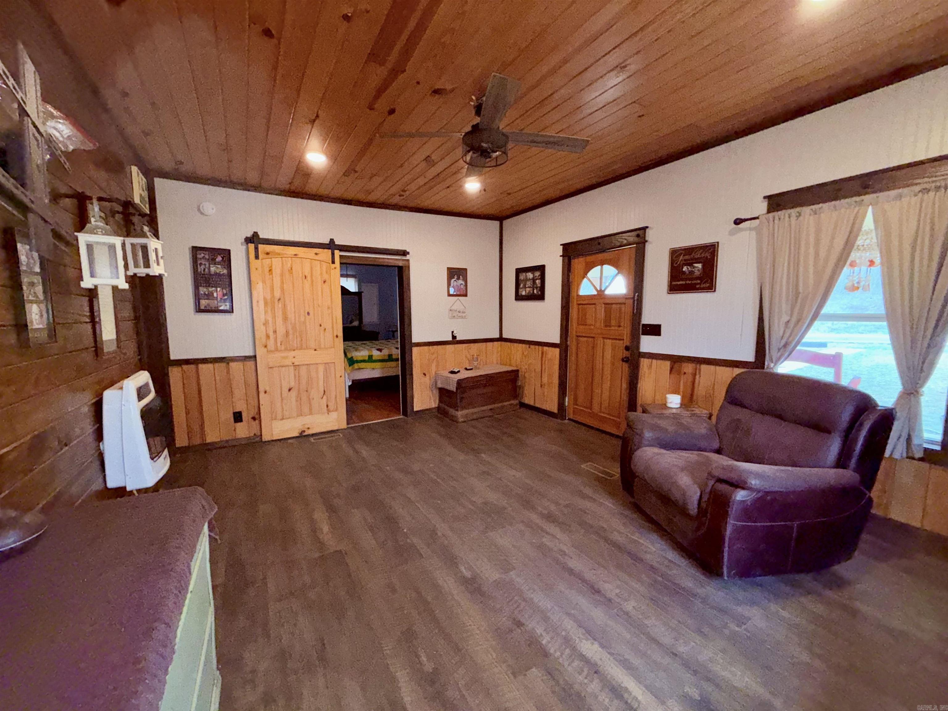 205 S Main  Okolona, AR