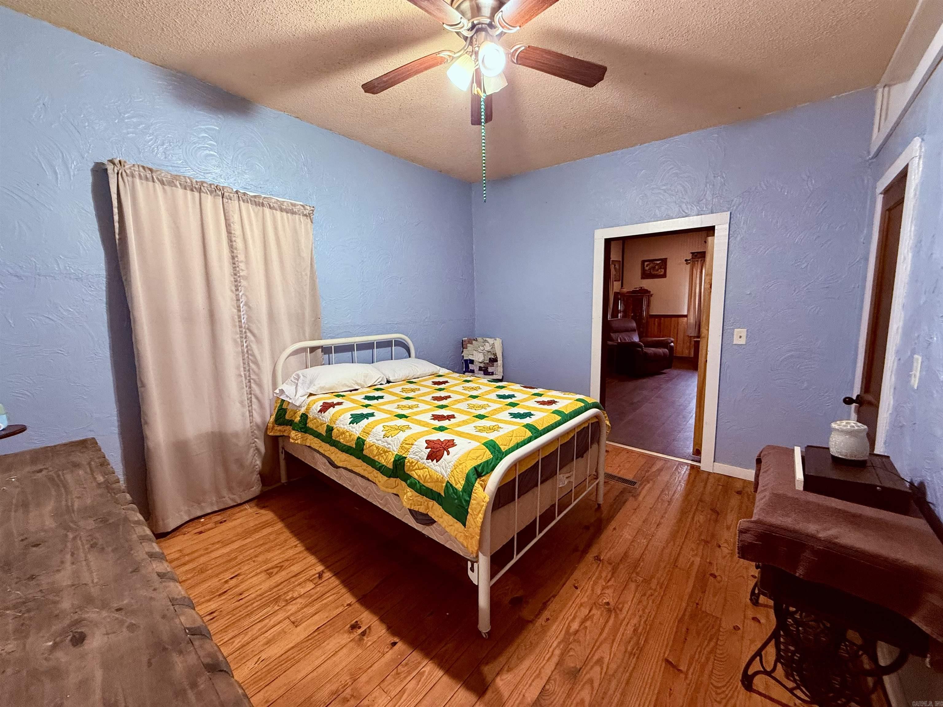 205 S Main  Okolona, AR