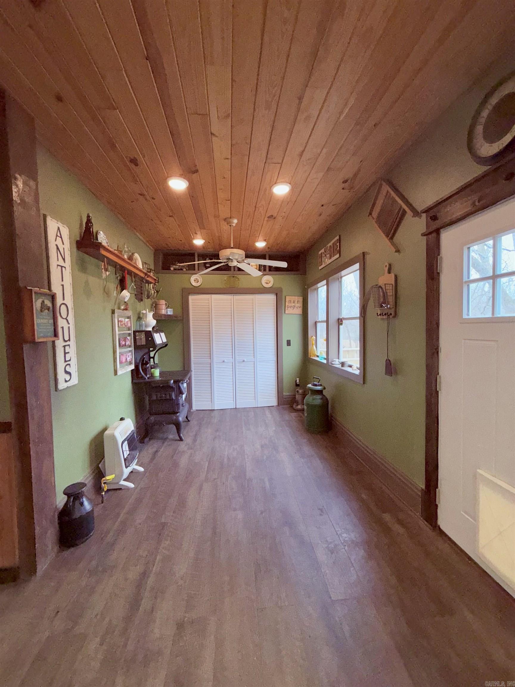 205 S Main  Okolona, AR