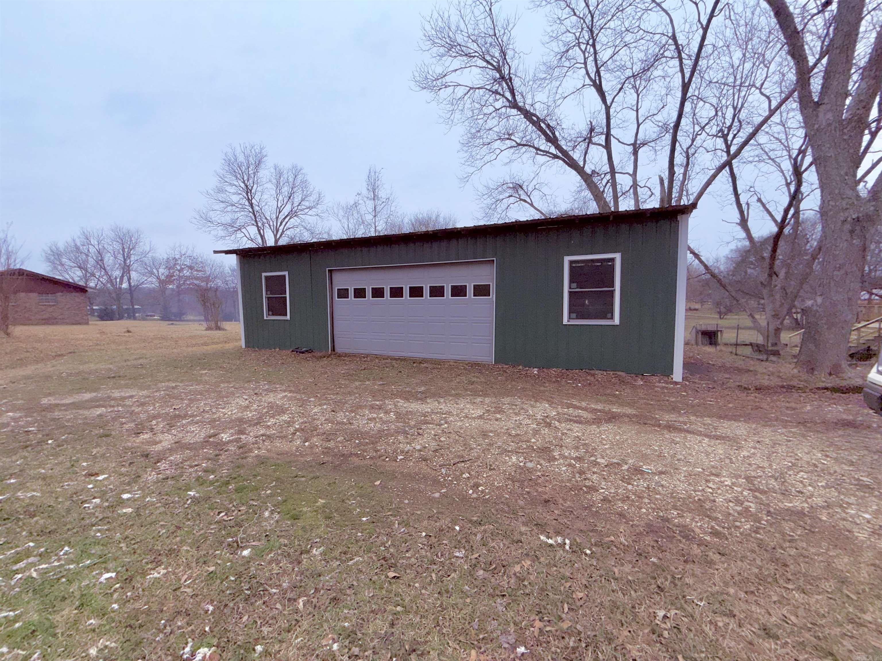 205 S Main  Okolona, AR