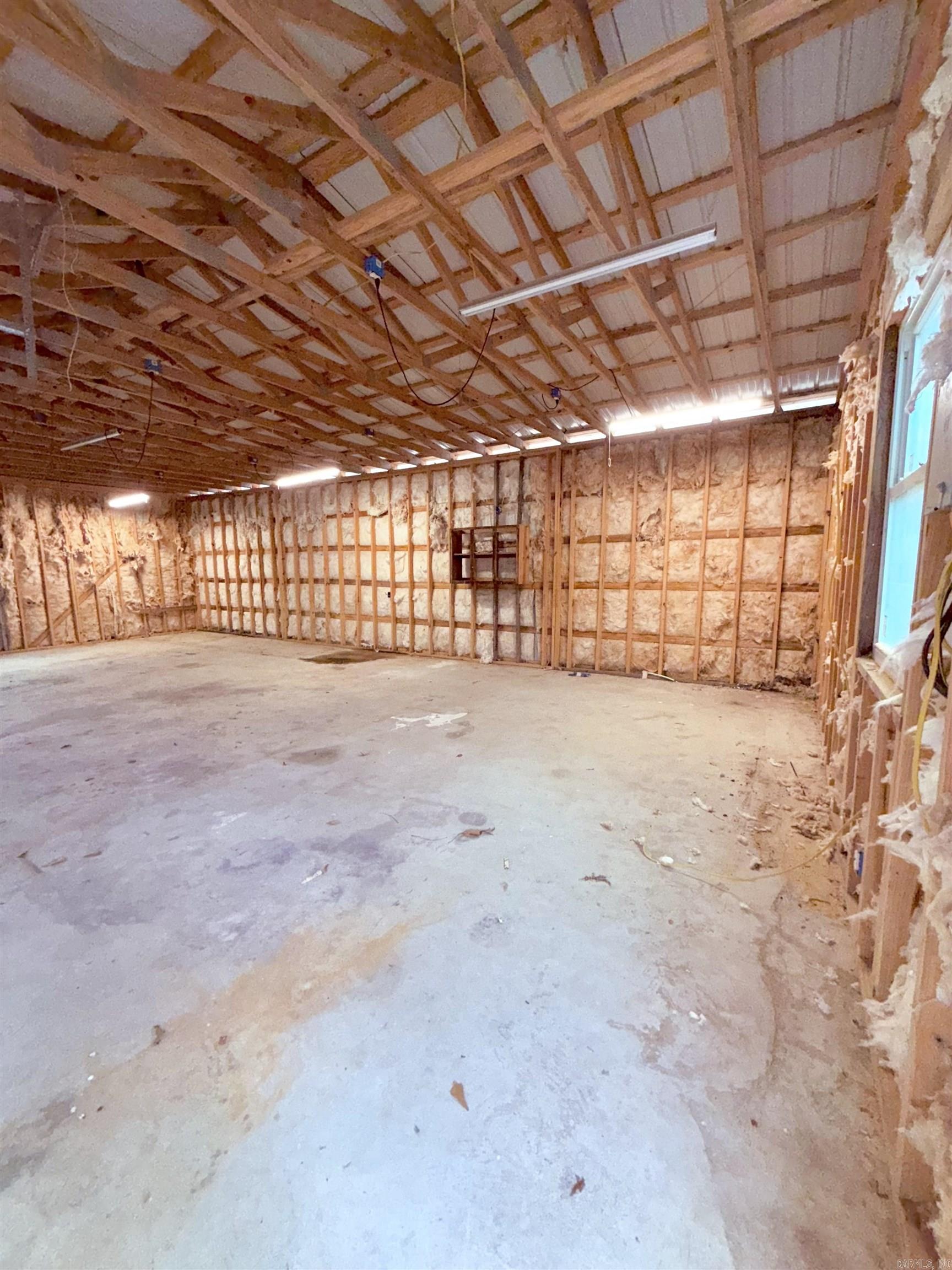 205 S Main  Okolona, AR