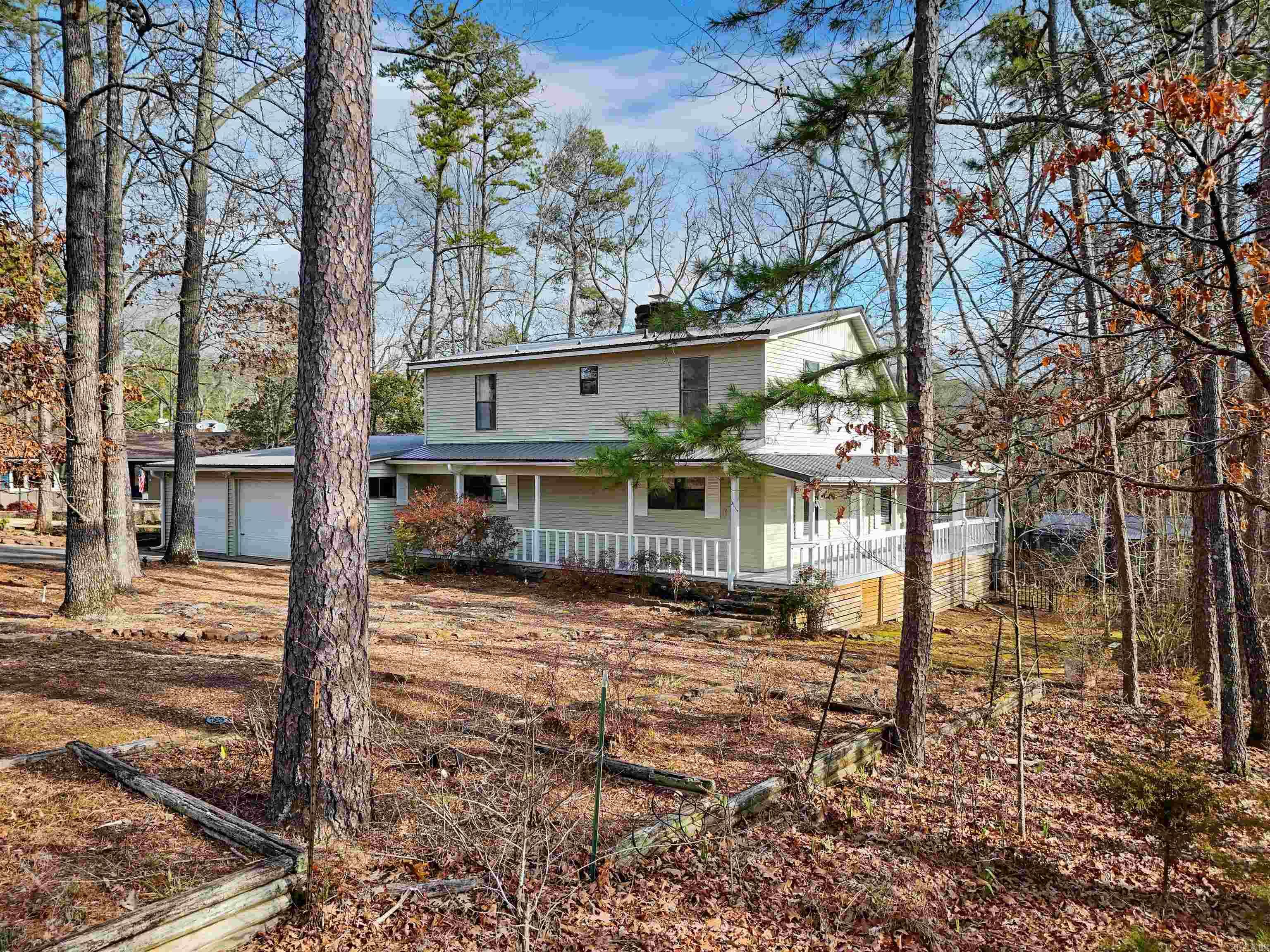 474  Valhalla  Edgemont, AR