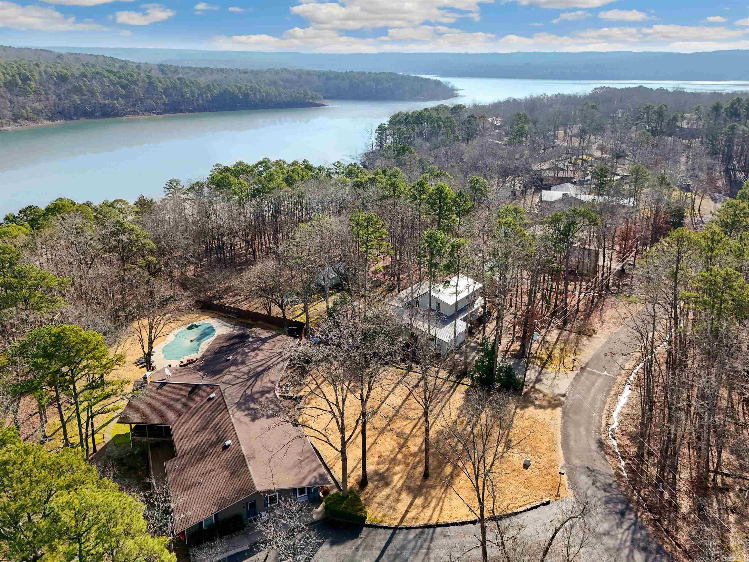 474  Valhalla  Edgemont, AR