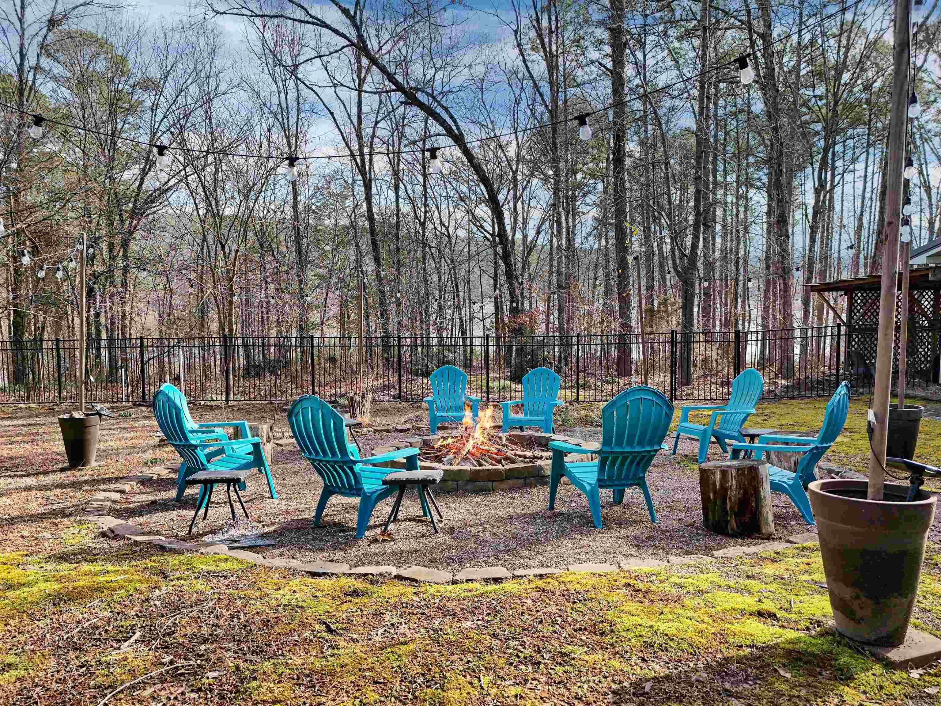 474  Valhalla  Edgemont, AR
