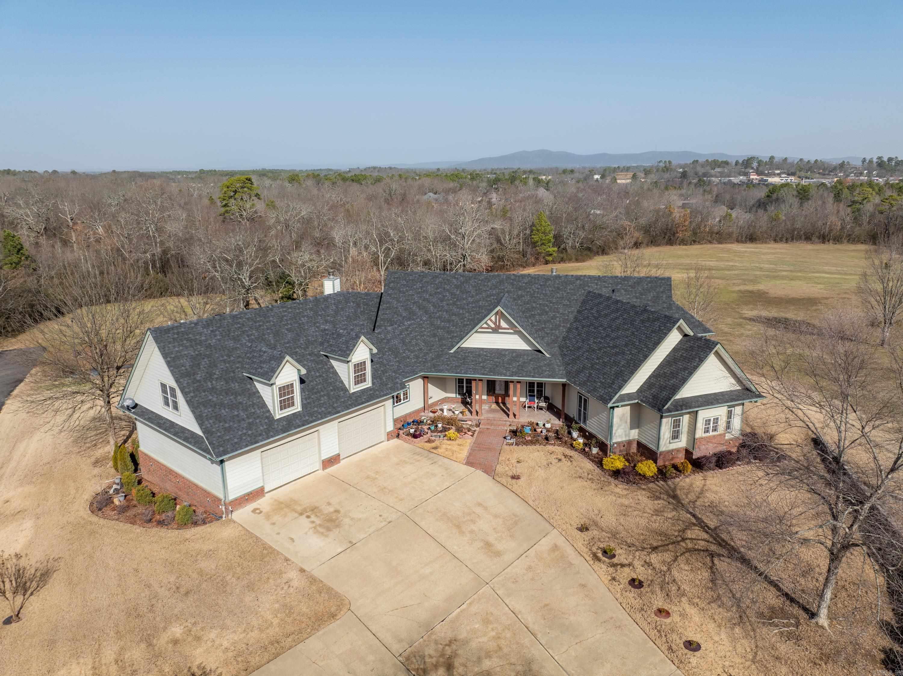168 Valley Woods Trail Hot Springs, AR 71913