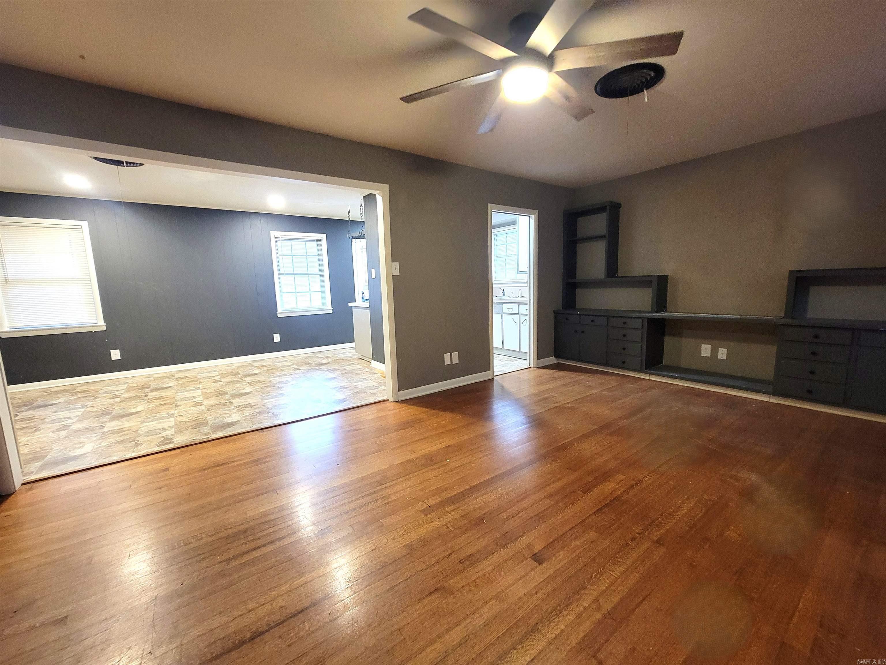 1305  Arrowhead  Pine Bluff, AR