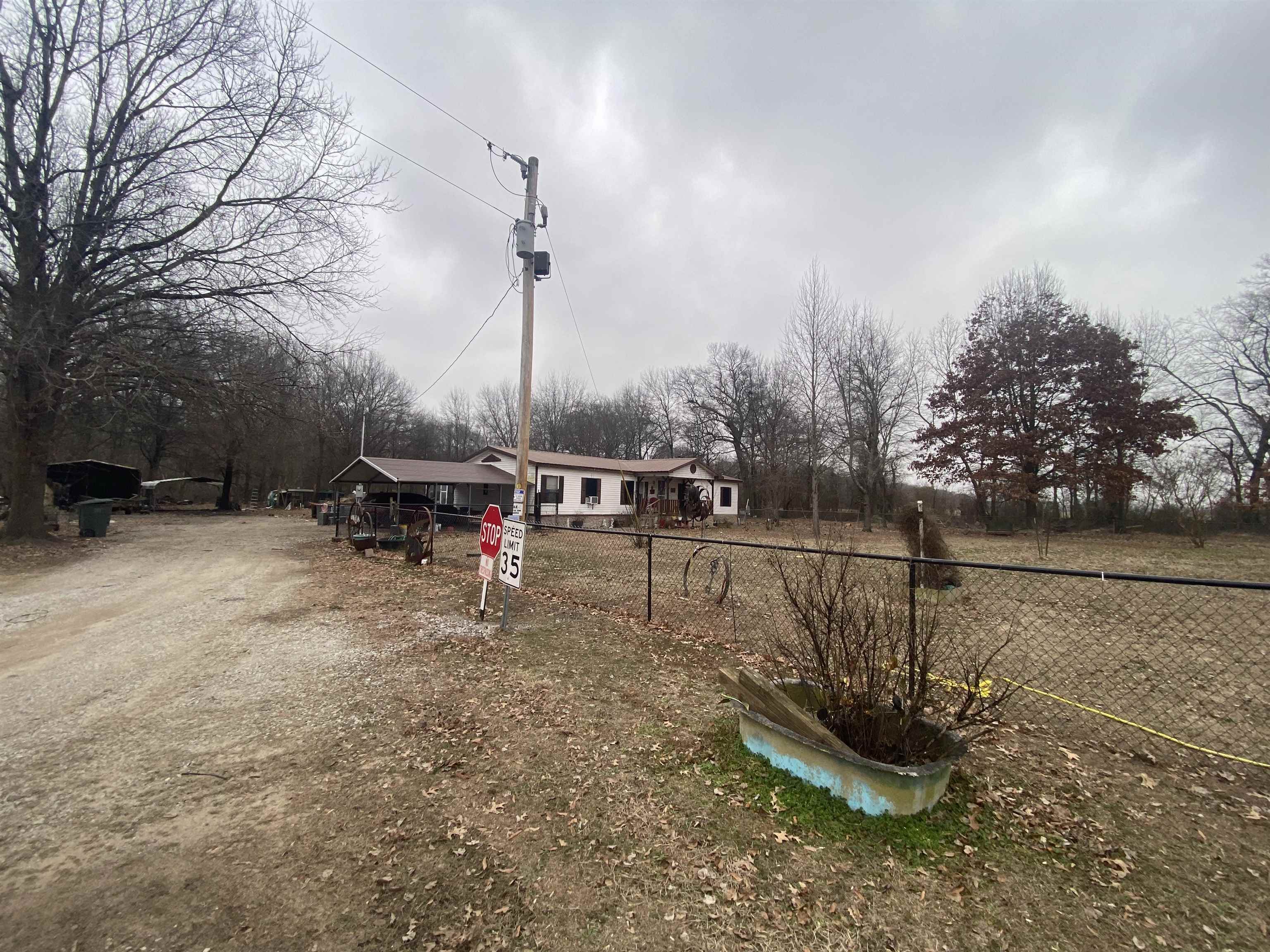 17568  Barrys  Trumann, AR