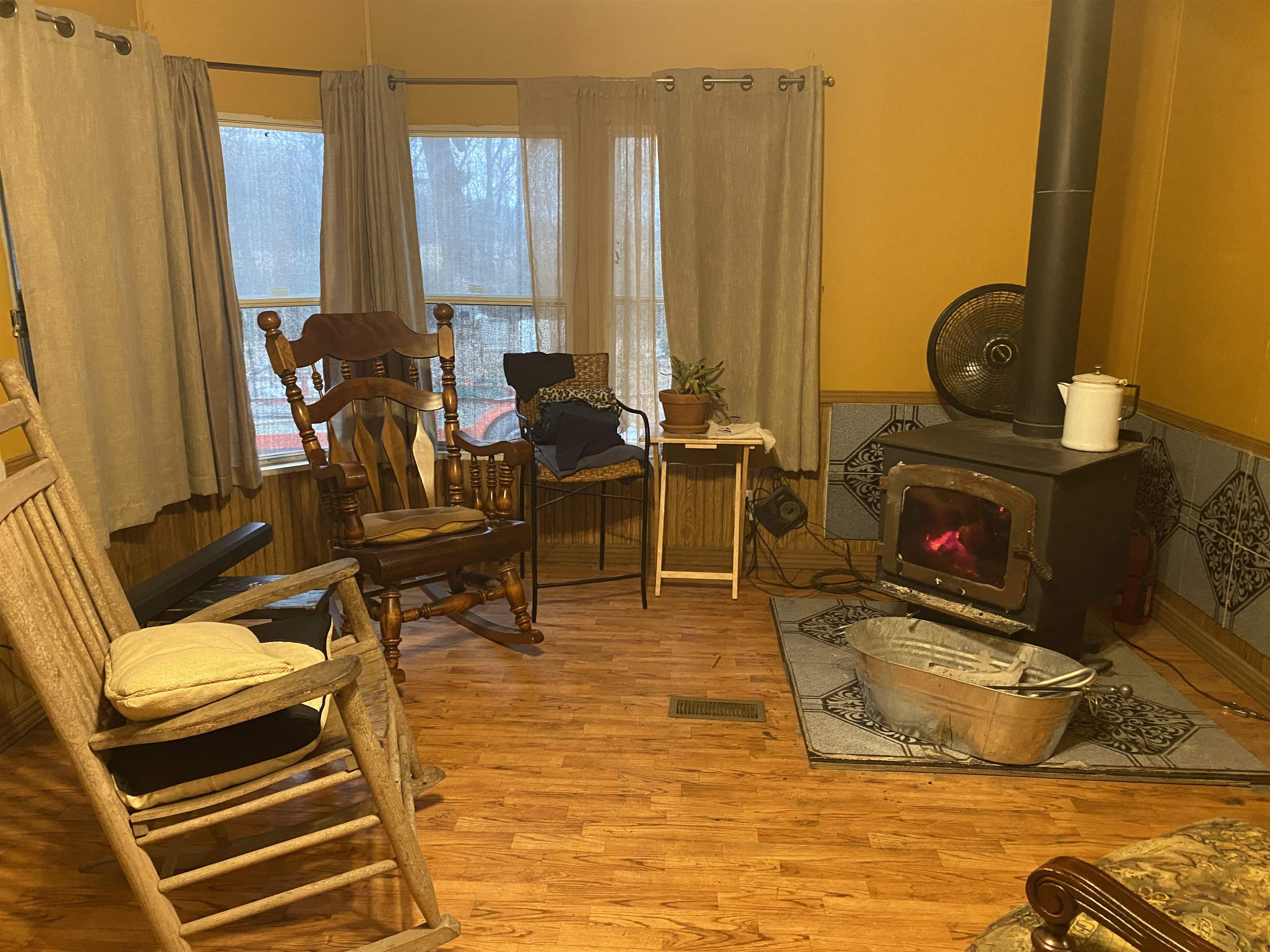 17568  Barrys  Trumann, AR