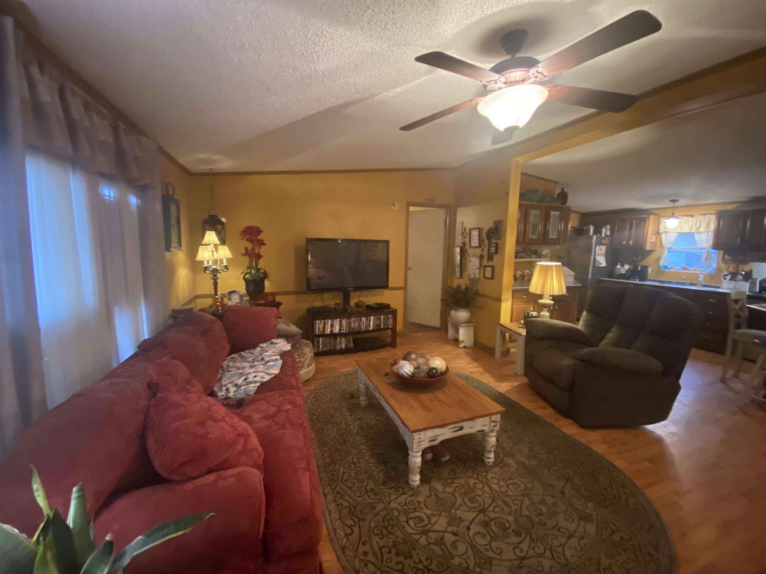 17568  Barrys  Trumann, AR