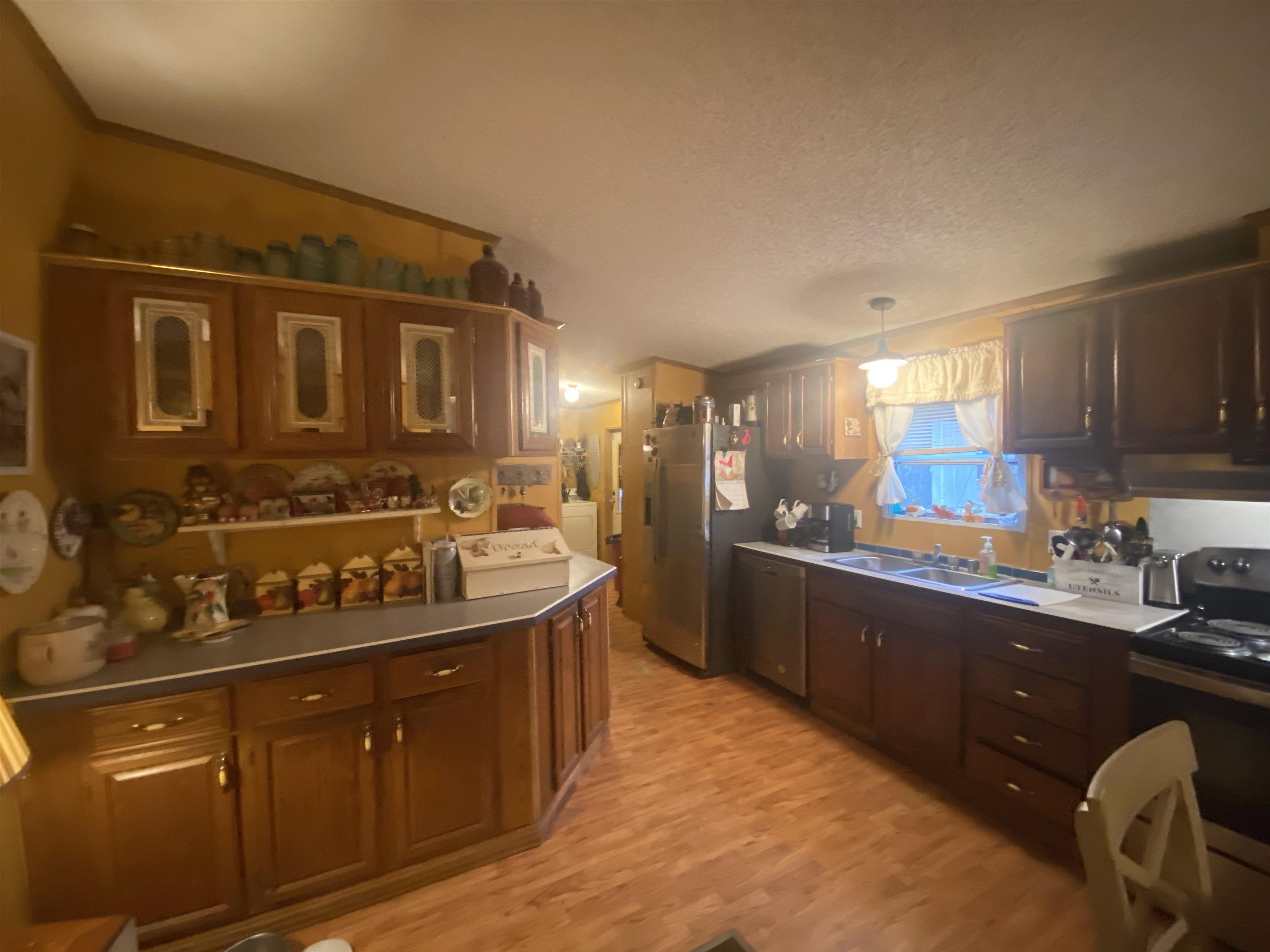17568  Barrys  Trumann, AR