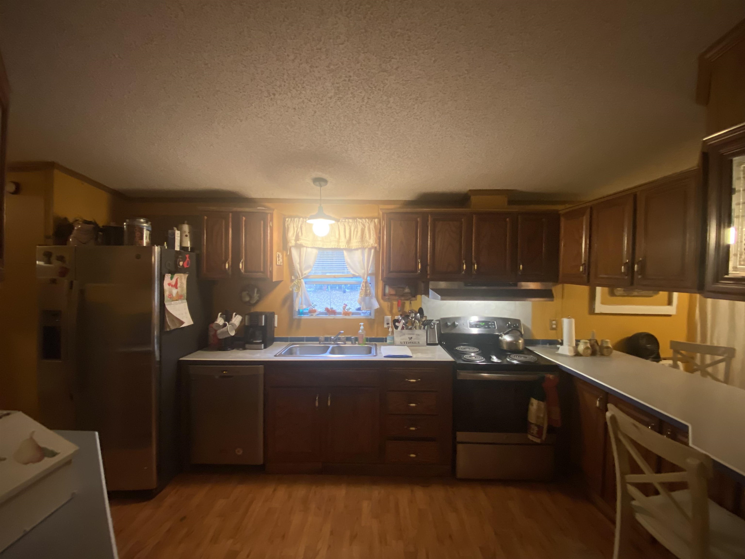 17568  Barrys  Trumann, AR