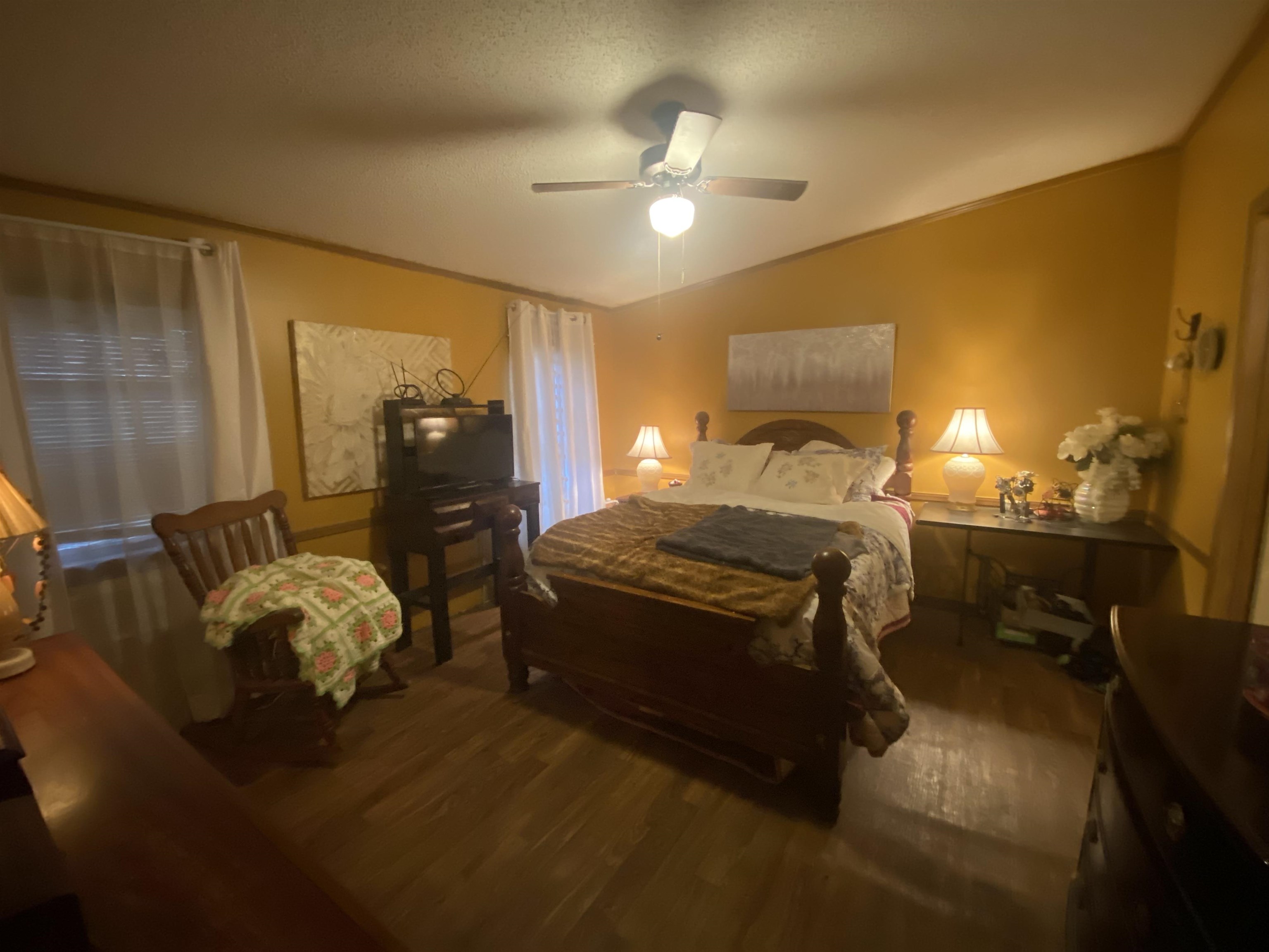 17568  Barrys  Trumann, AR