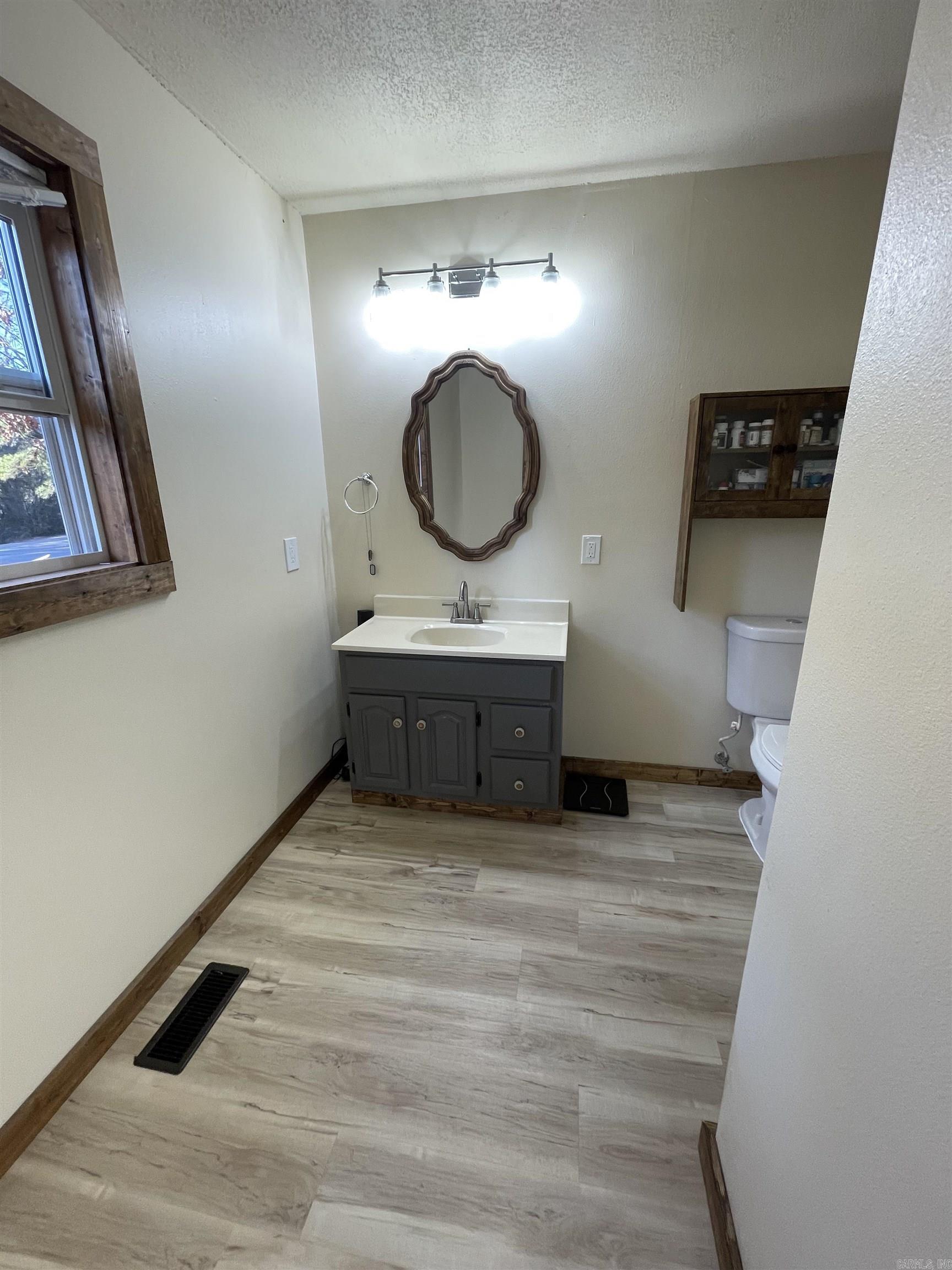 1403 W Walnut St.  Heber Springs, AR