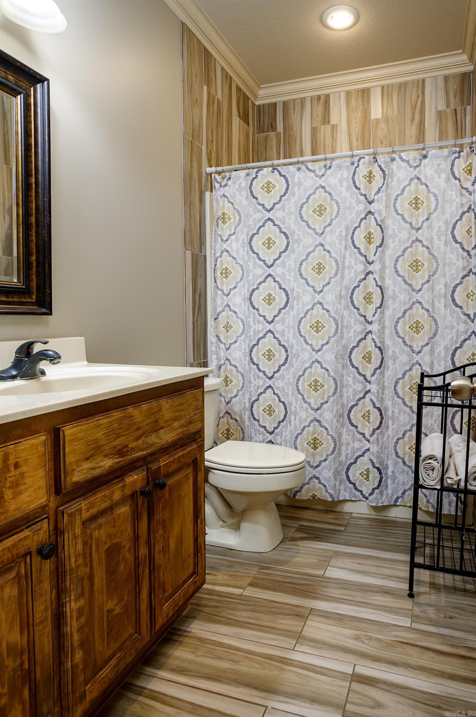 4737 Lochmoor Circle Jonesboro, AR 72405