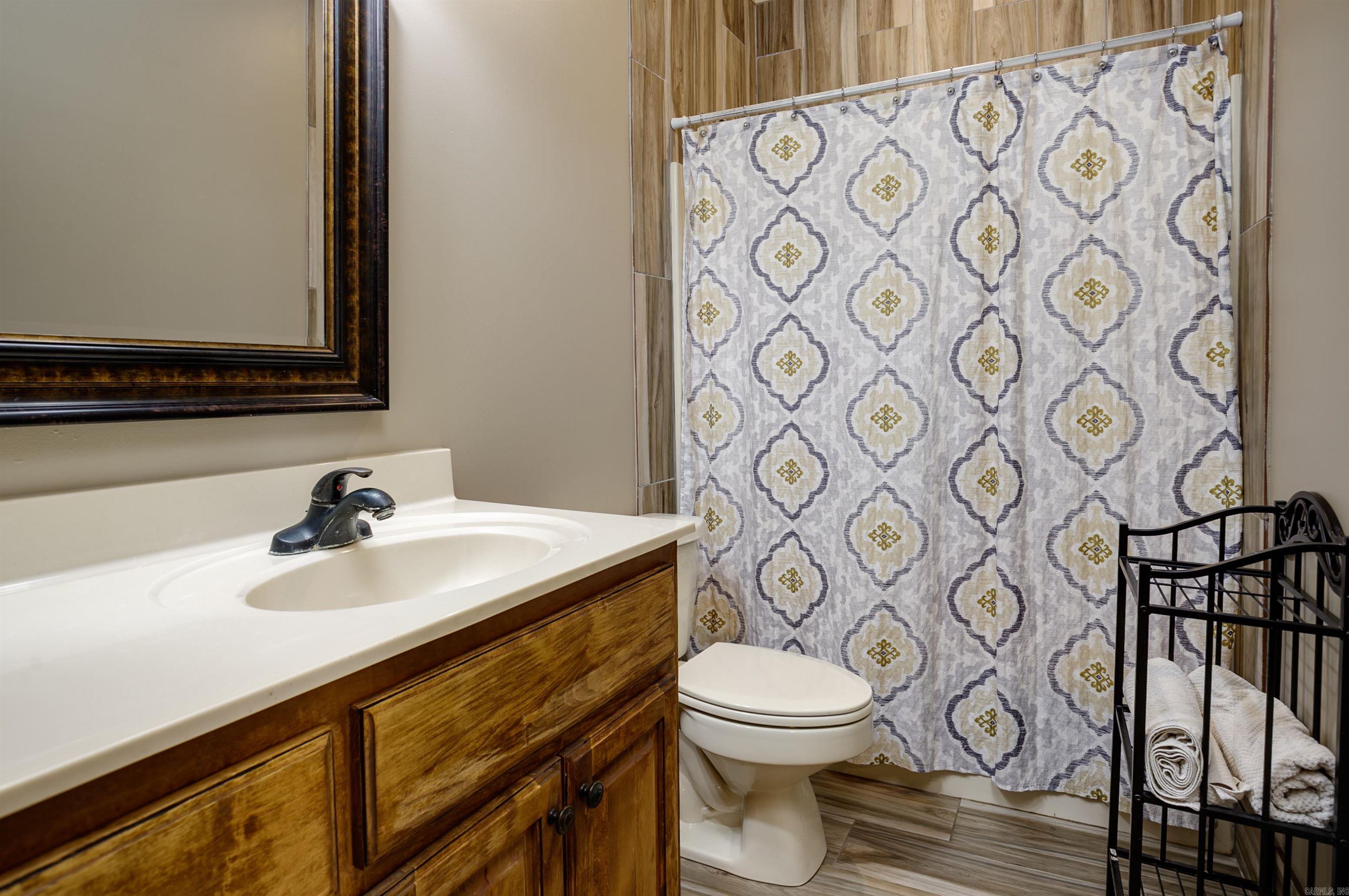 4737 Lochmoor Circle Jonesboro, AR 72405