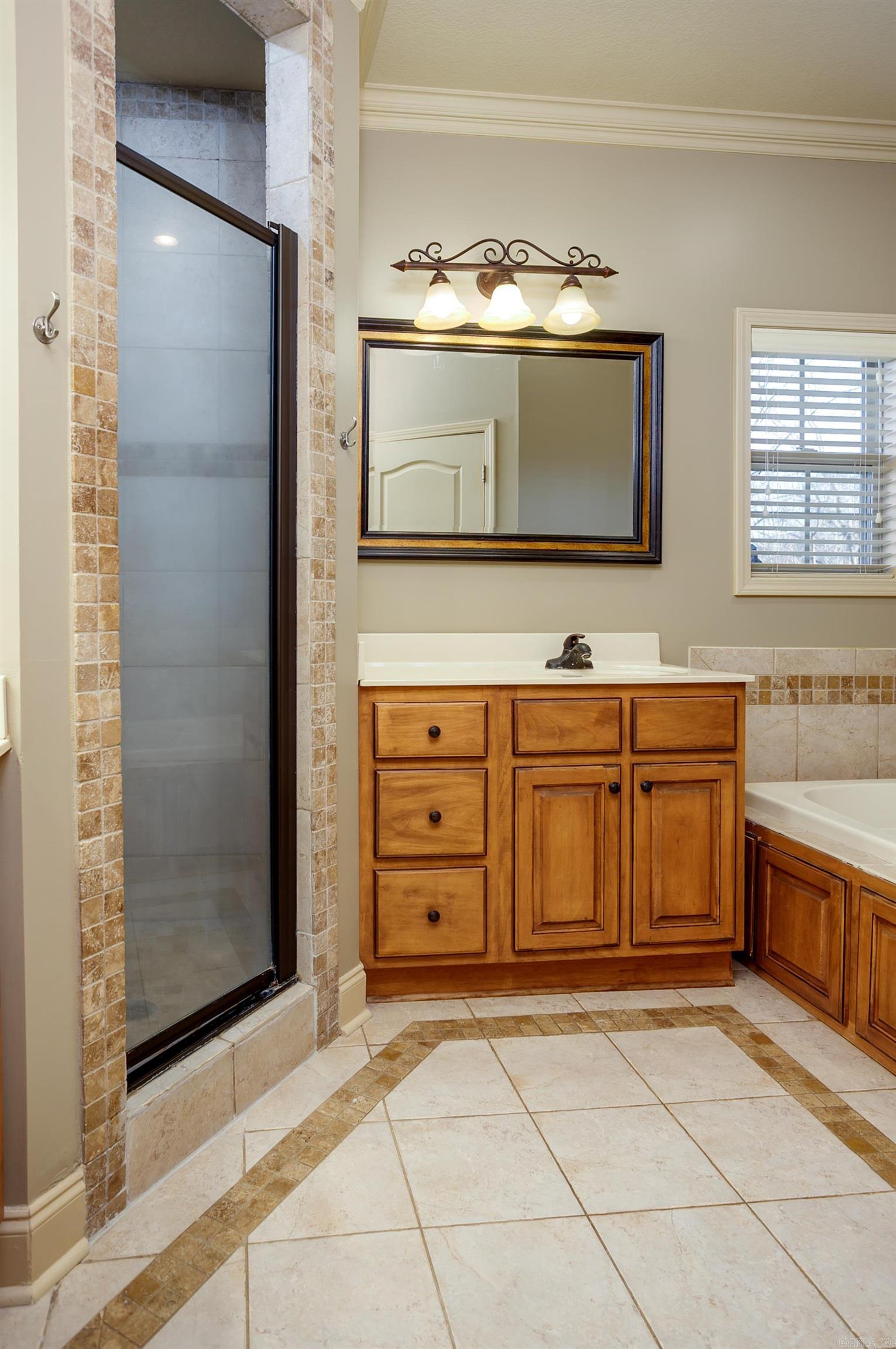 4737 Lochmoor Circle Jonesboro, AR 72405