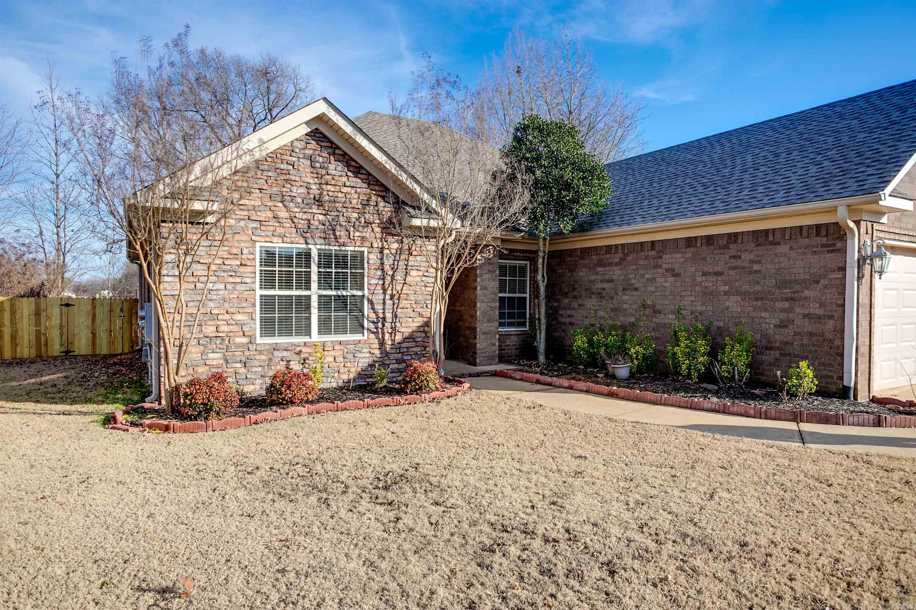 4737 Lochmoor Circle Jonesboro, AR 72405