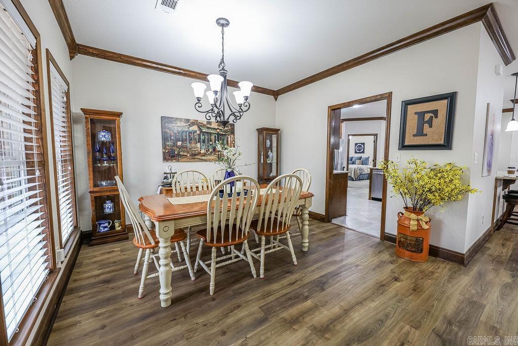 135 Rexanne Dr Drive