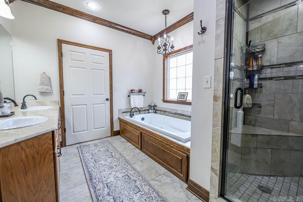 135 Rexanne Dr Drive