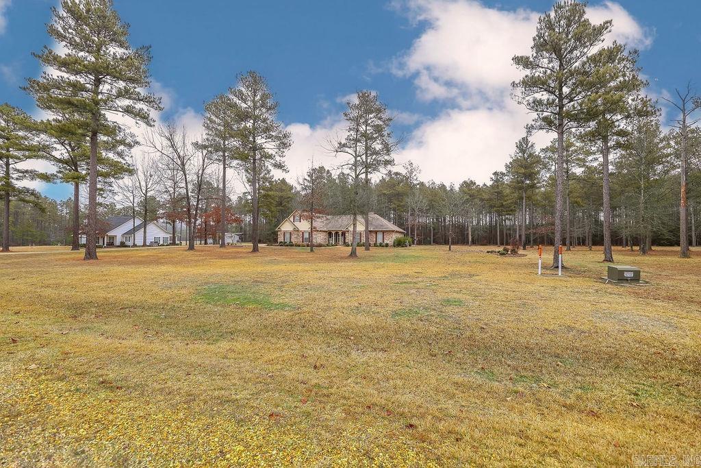 135 Rexanne Dr Drive