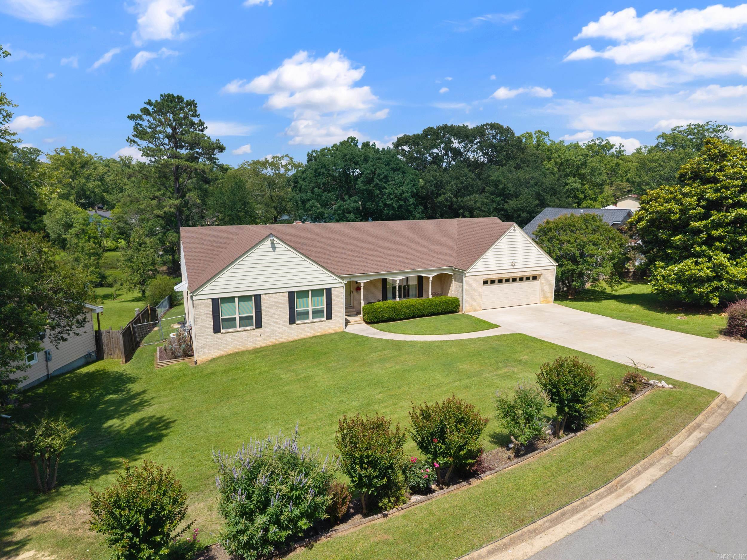 12 Arcadia Circle Bryant, AR 72022