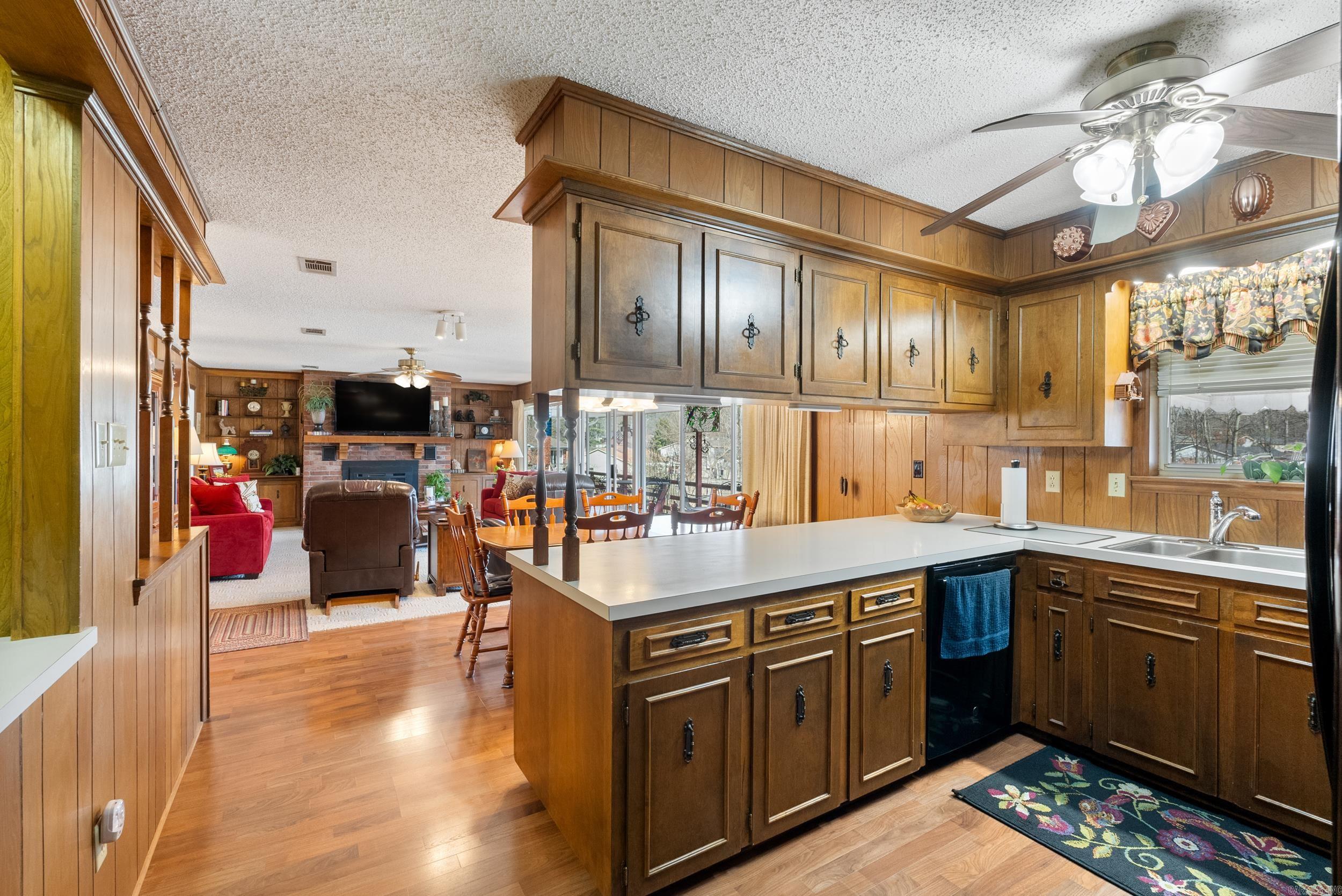 12  Arcadia  Bryant, AR