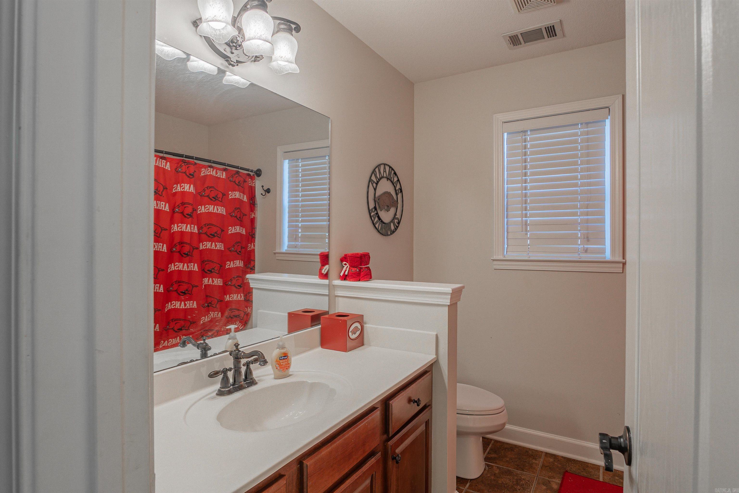 26 Lakeland Drive Cabot, AR 72023