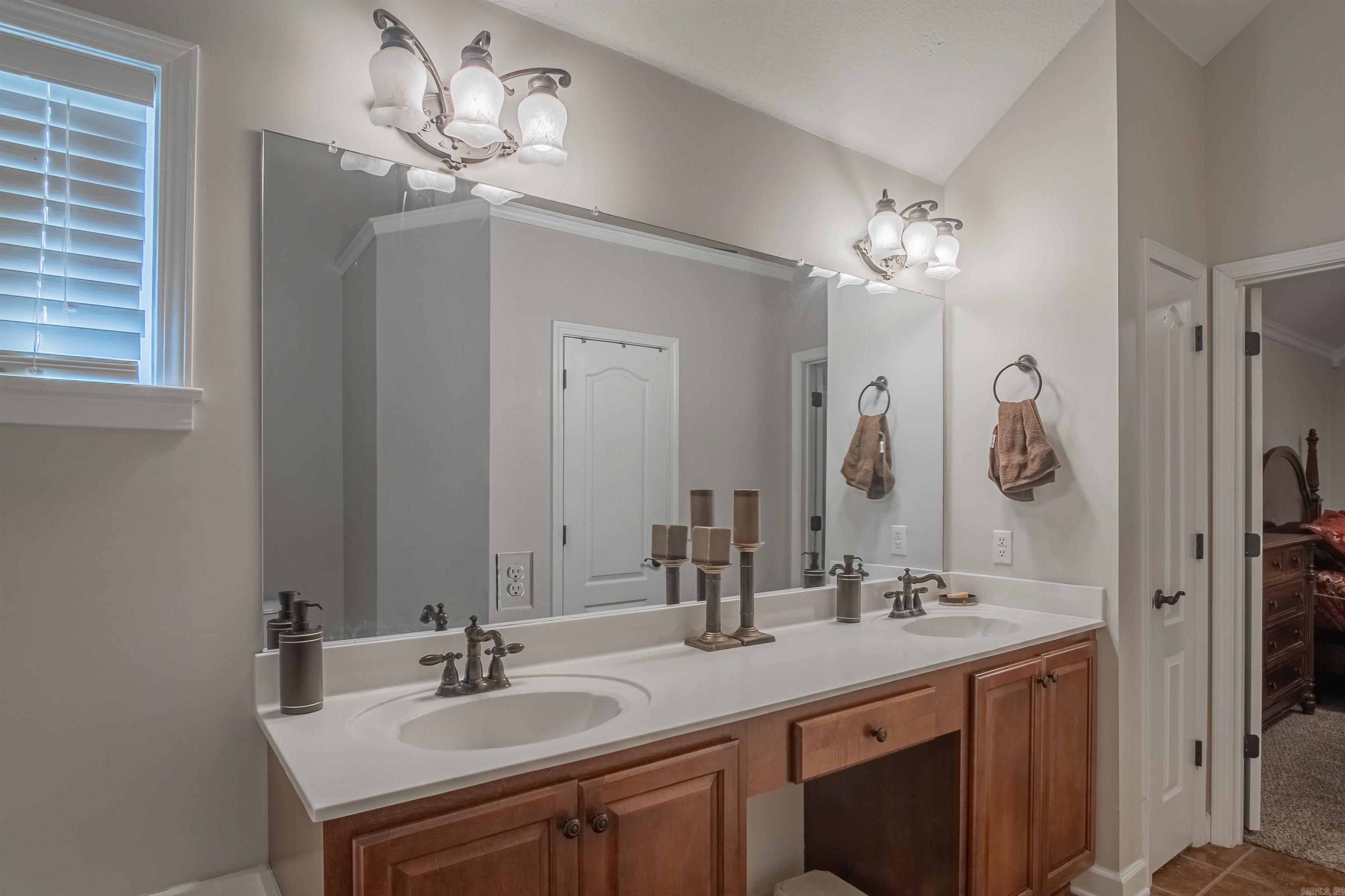 26 Lakeland Drive Cabot, AR 72023