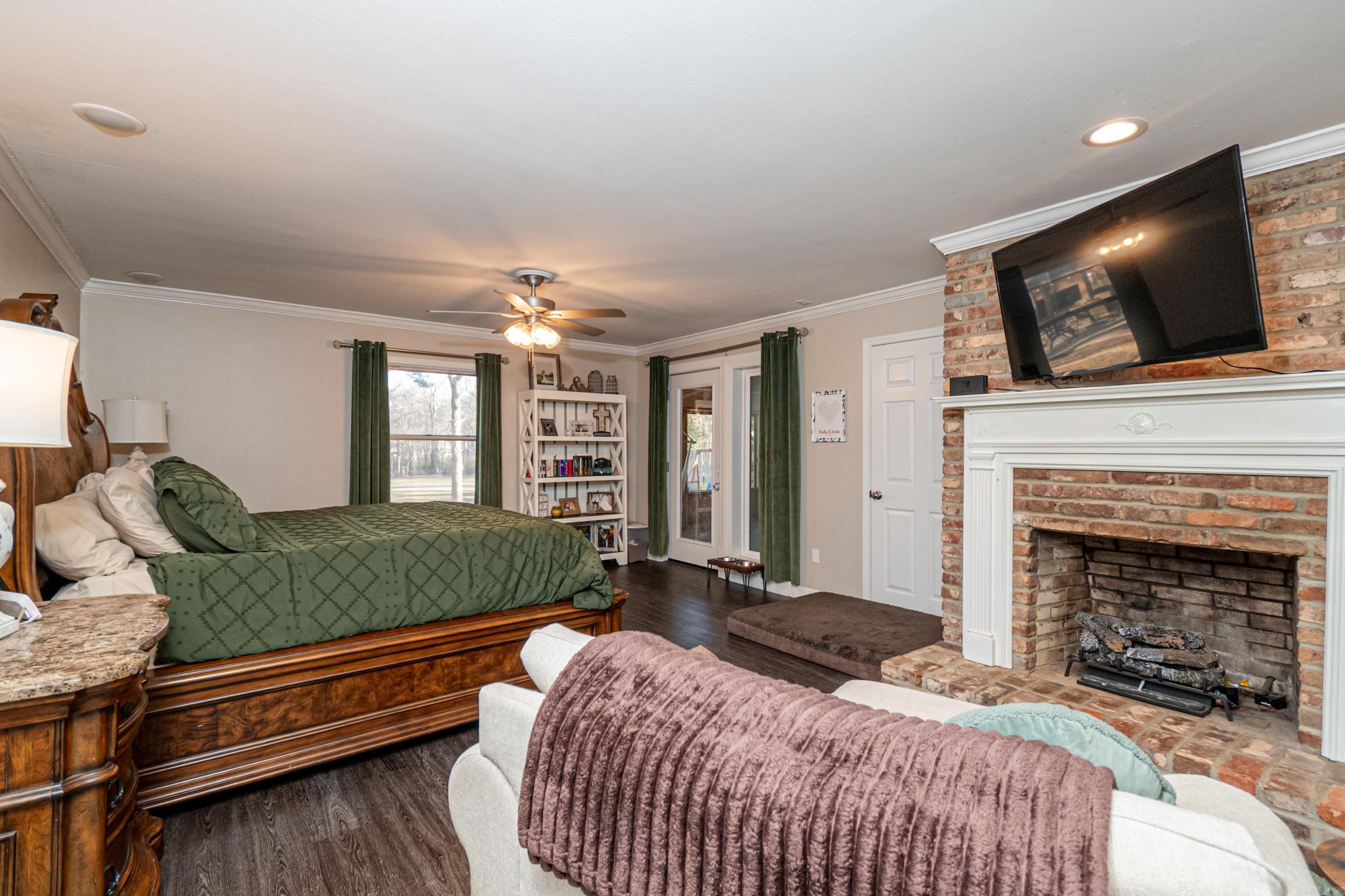 413 S Myrtle St  Warren, AR