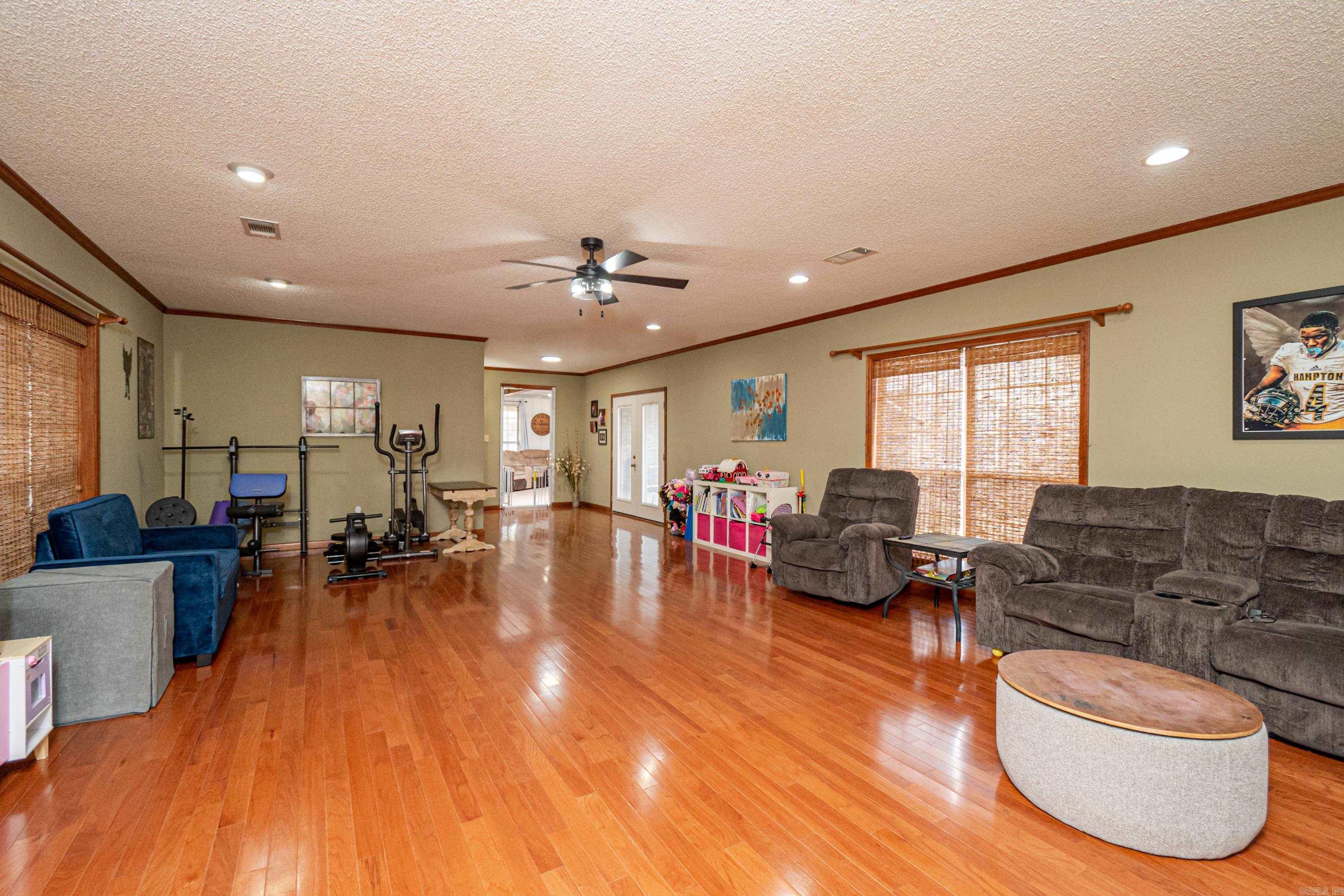 1753  Hollyhill  Camden, AR