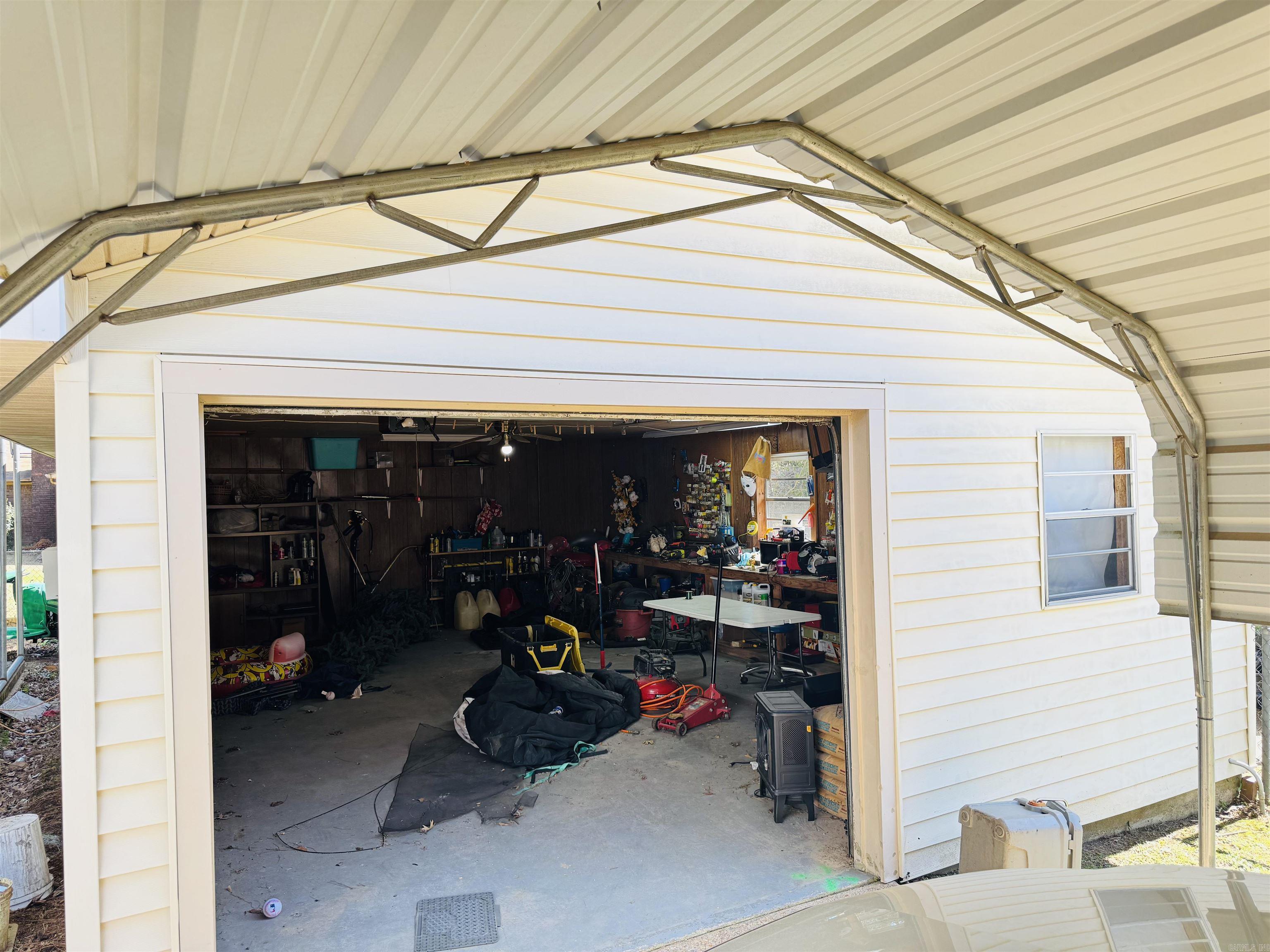 1753  Hollyhill  Camden, AR