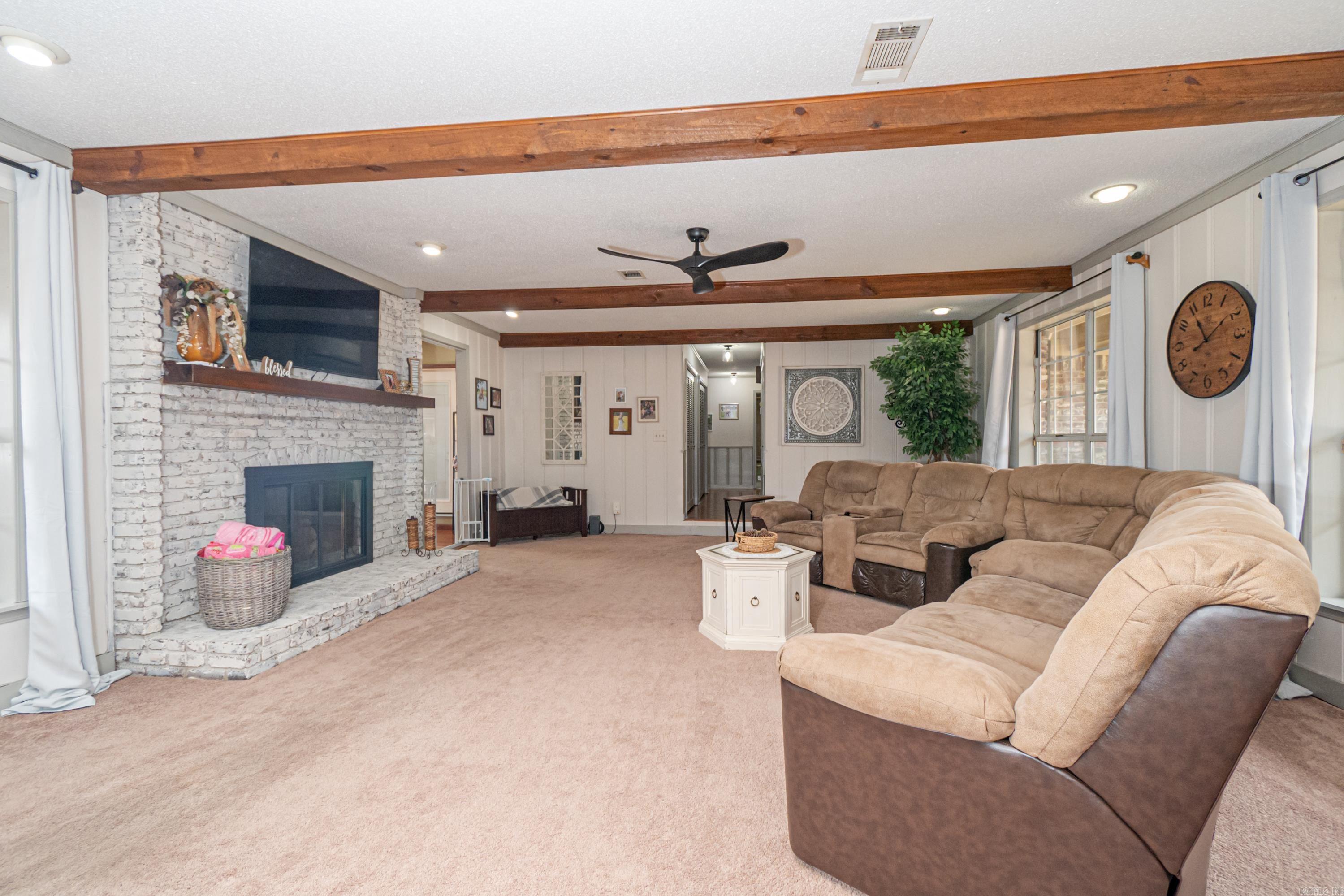 1753  Hollyhill  Camden, AR