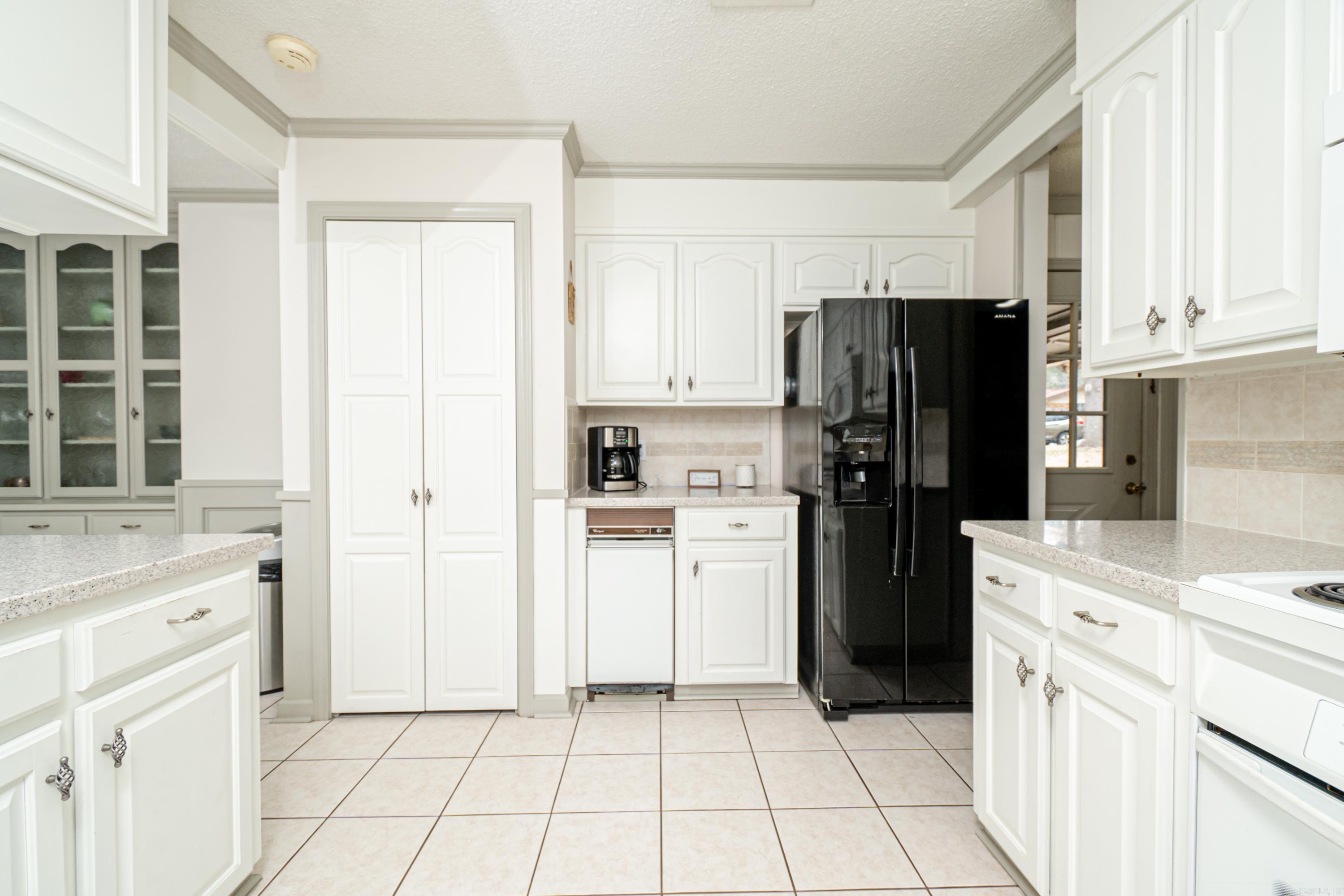 1753  Hollyhill  Camden, AR
