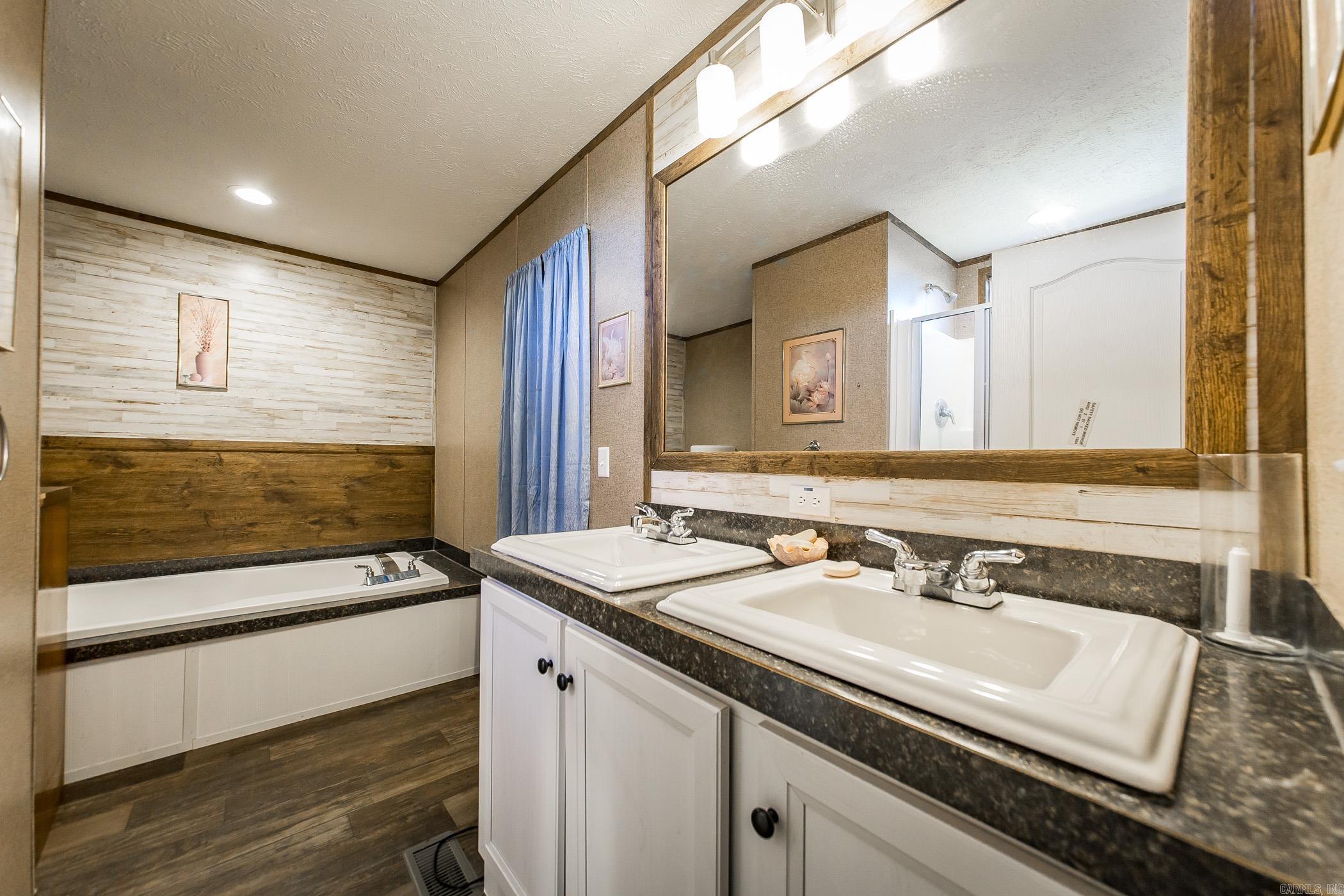 123  Stracner  Cleveland, AR