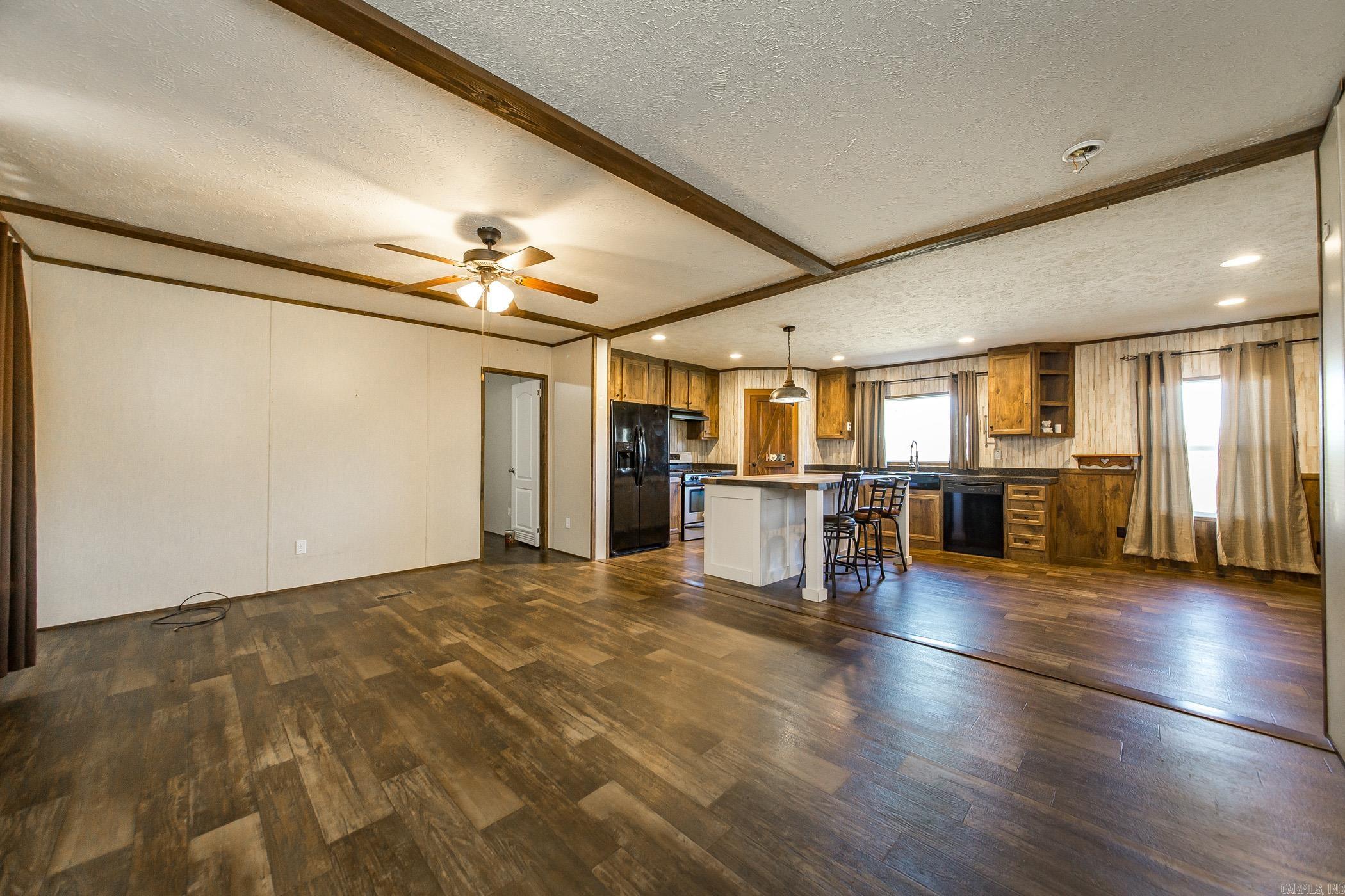 123  Stracner  Cleveland, AR