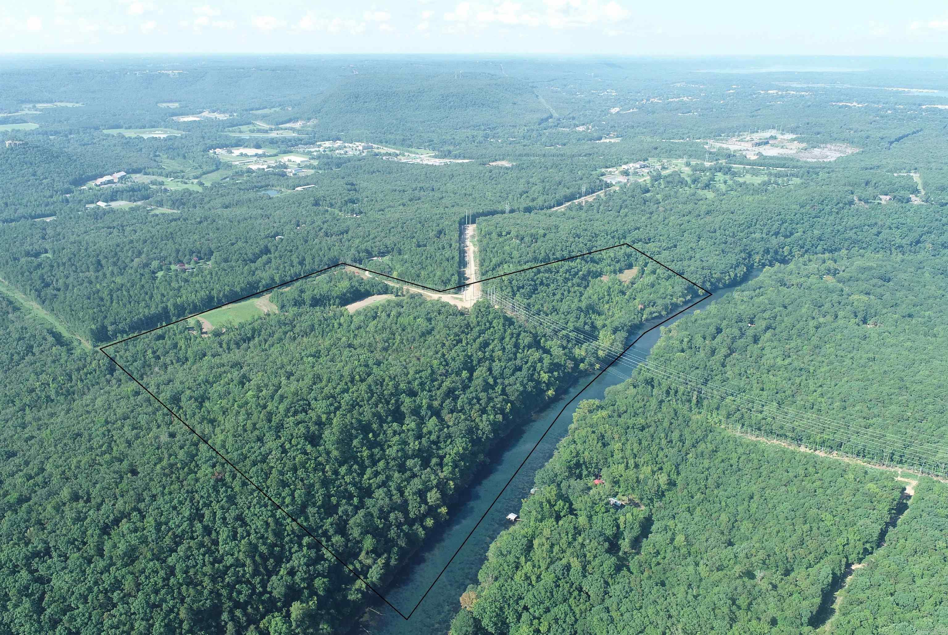 0  Crestwood Dr  Heber Springs, AR