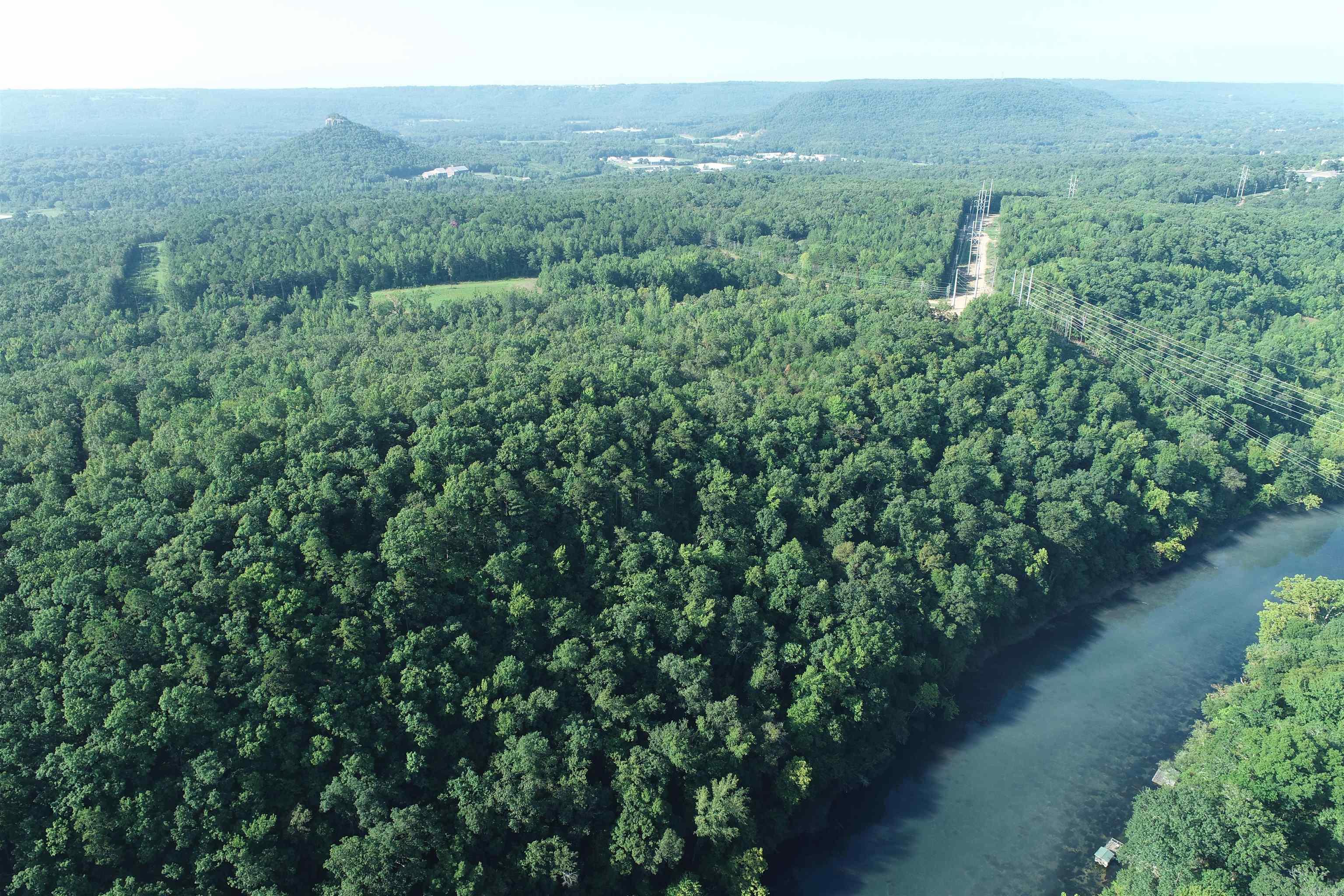 0  Crestwood Dr  Heber Springs, AR