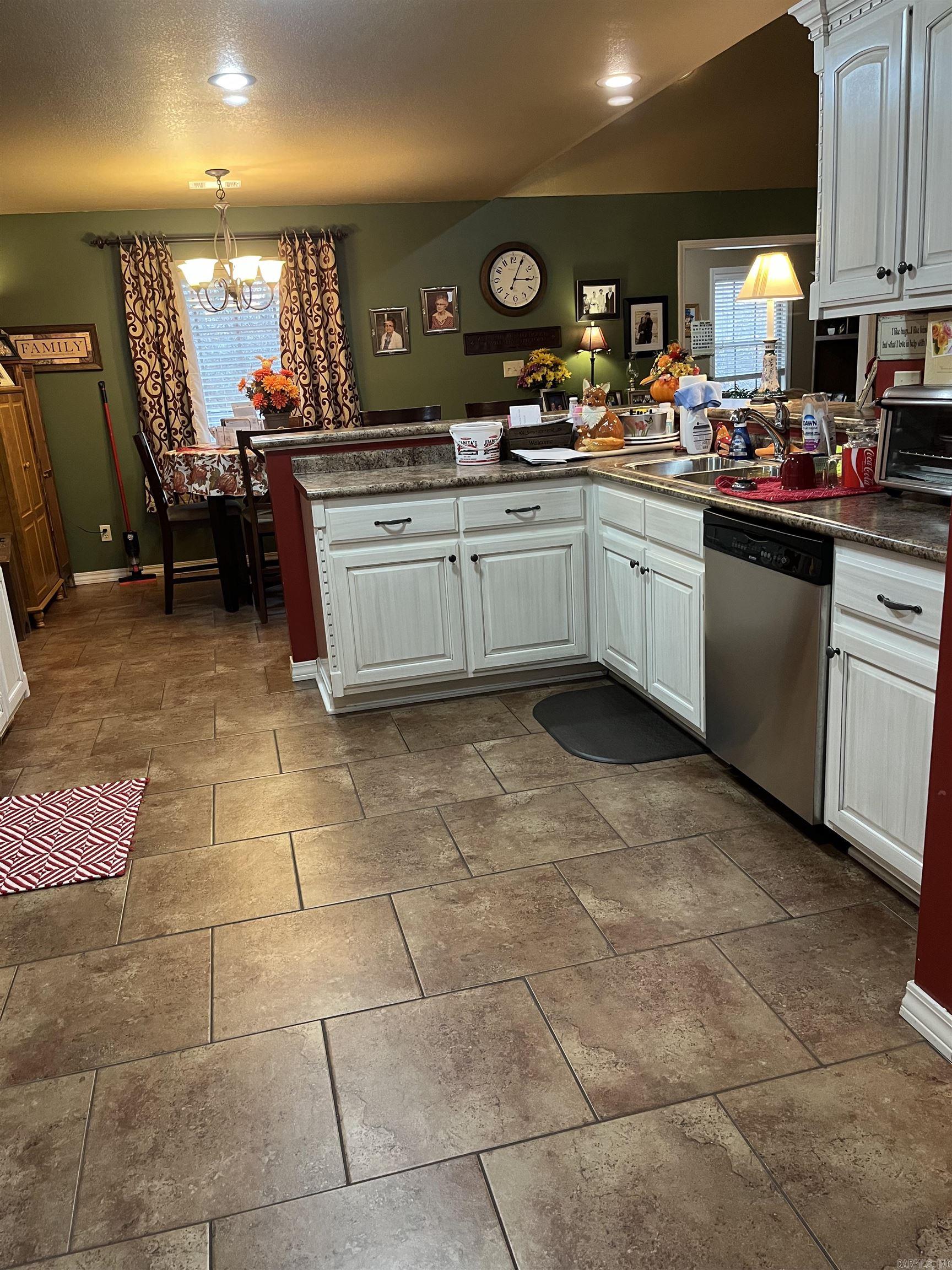 1721 Peterson Drive Wynne, AR 72396-4002