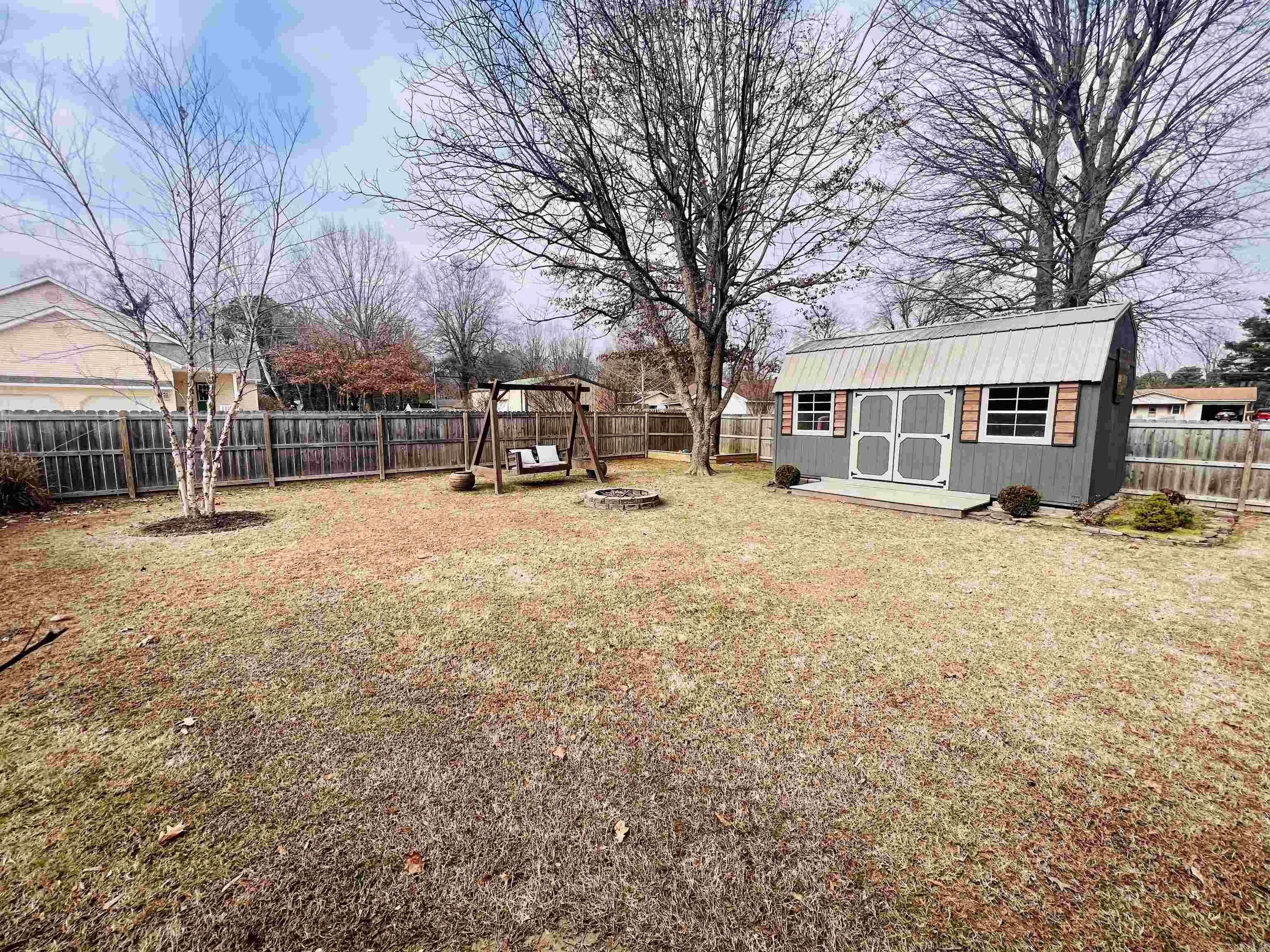 865 W North  Piggott, AR