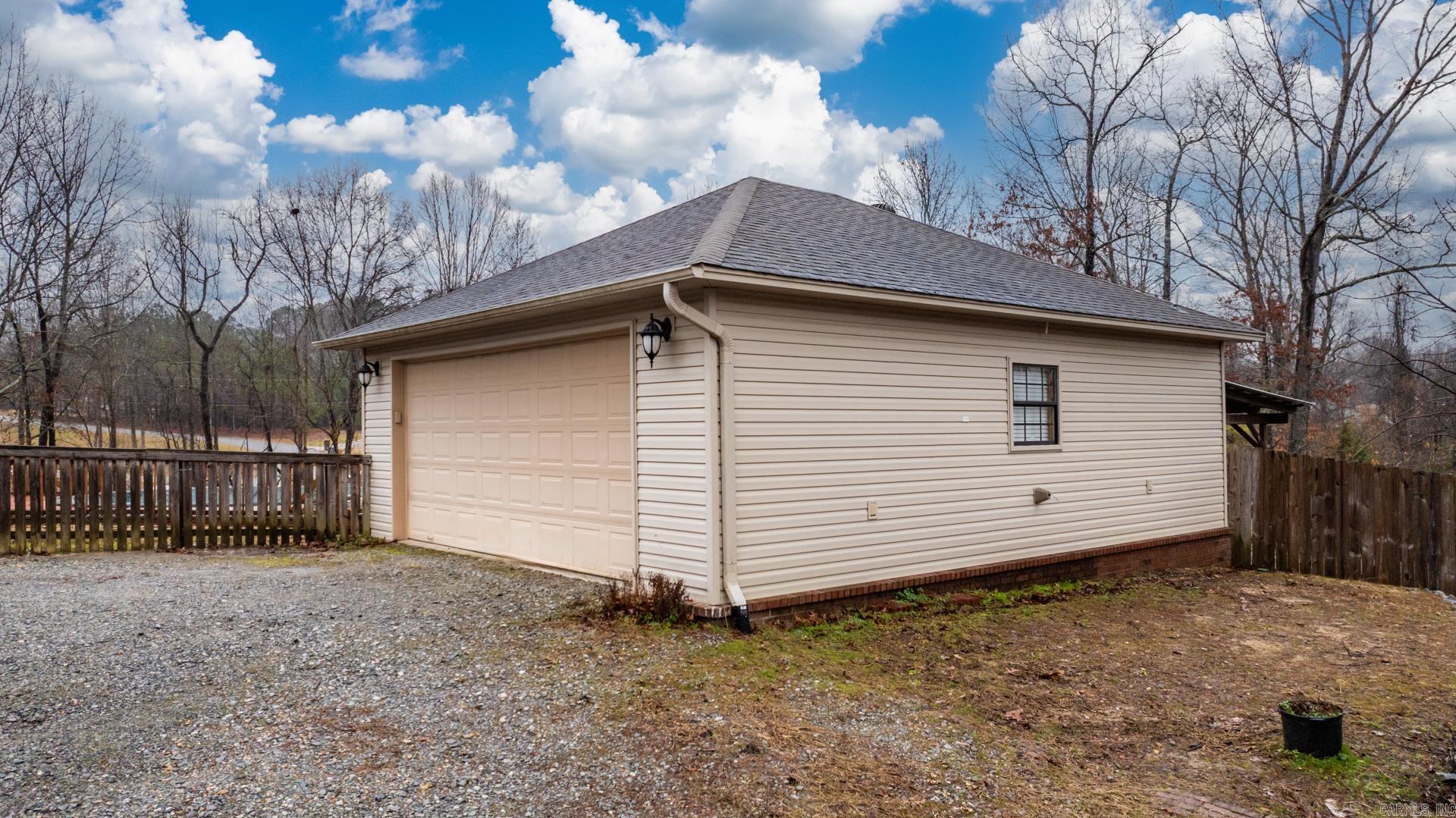 1262  Royce  Hensley, AR