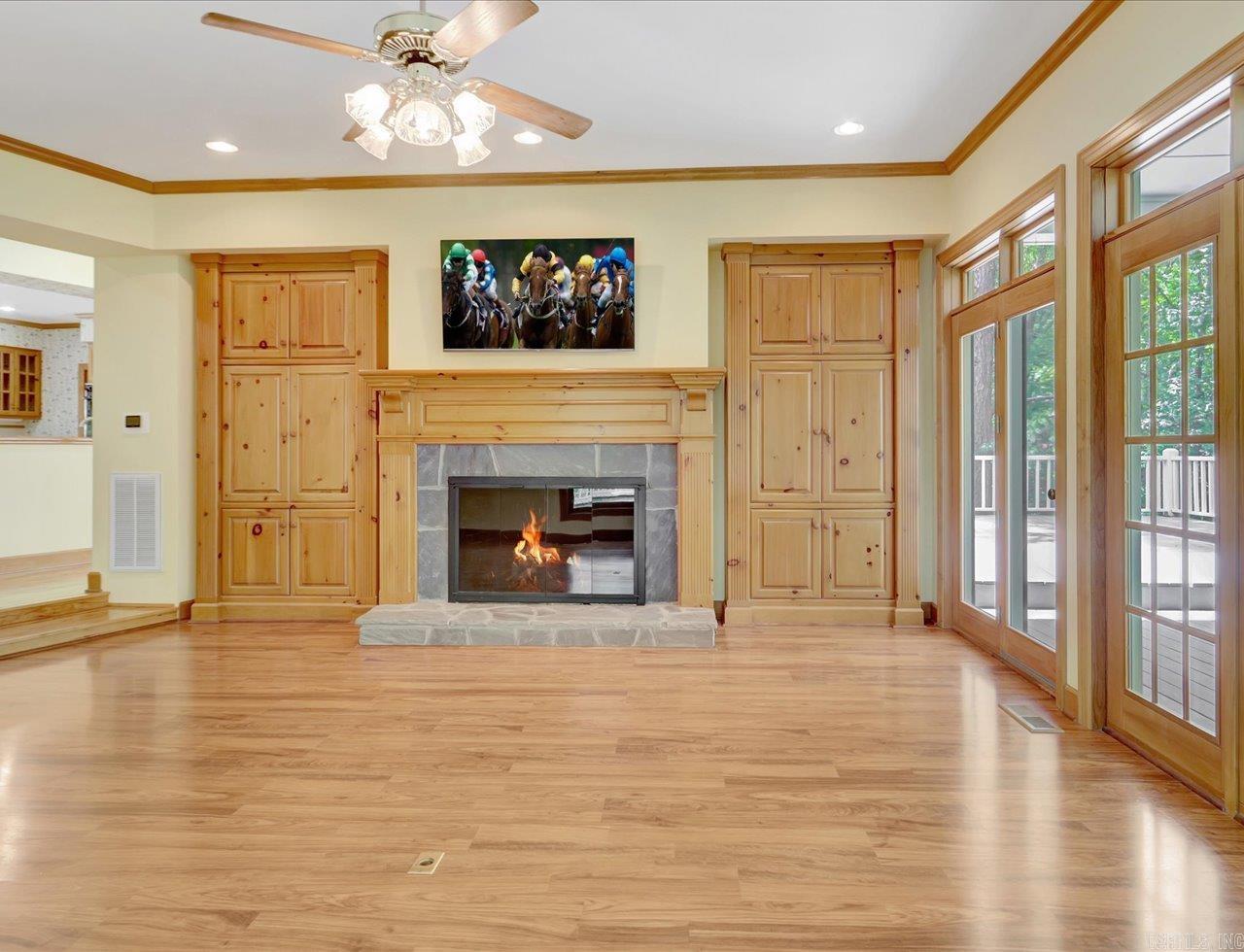 126  Lakeside  Hot Springs, AR