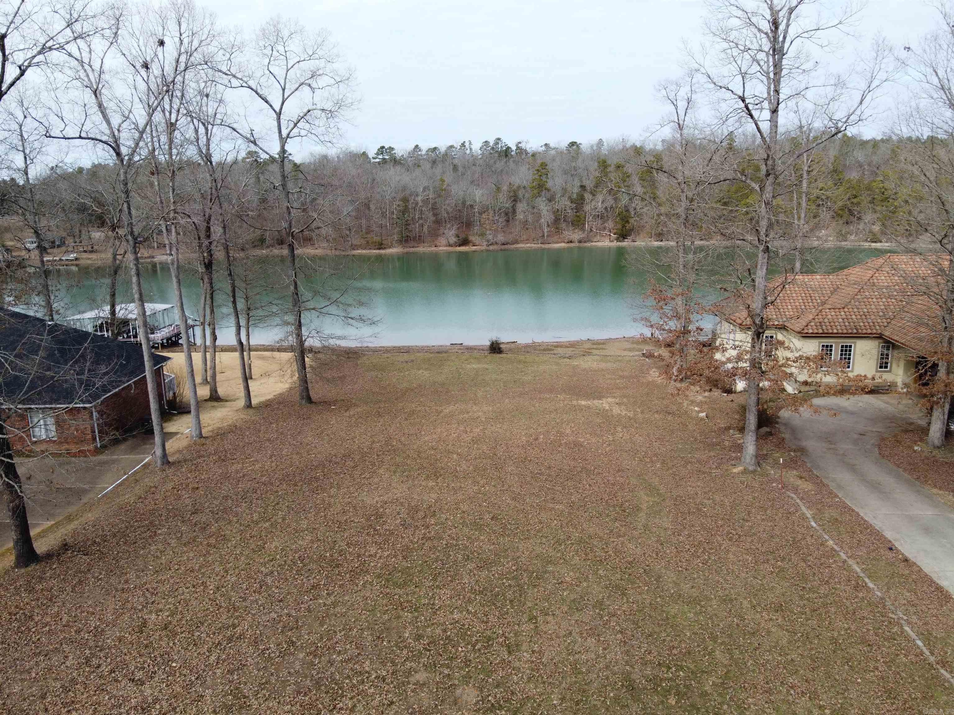 000  Lake Forest Shores  Hot Springs, AR