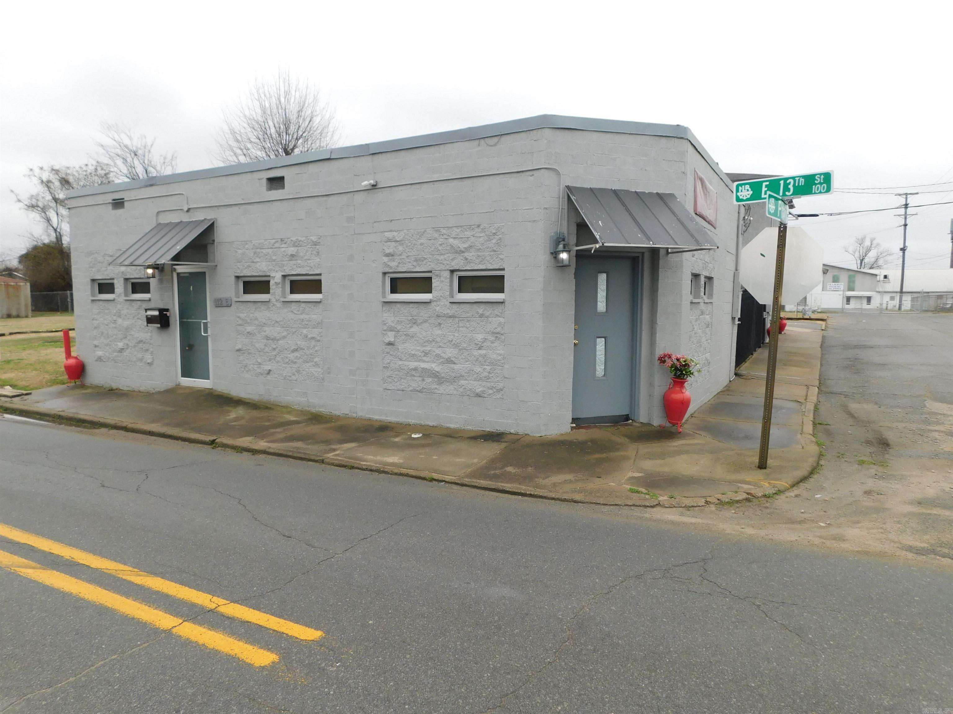 112 E 13th  North Little Rock, AR