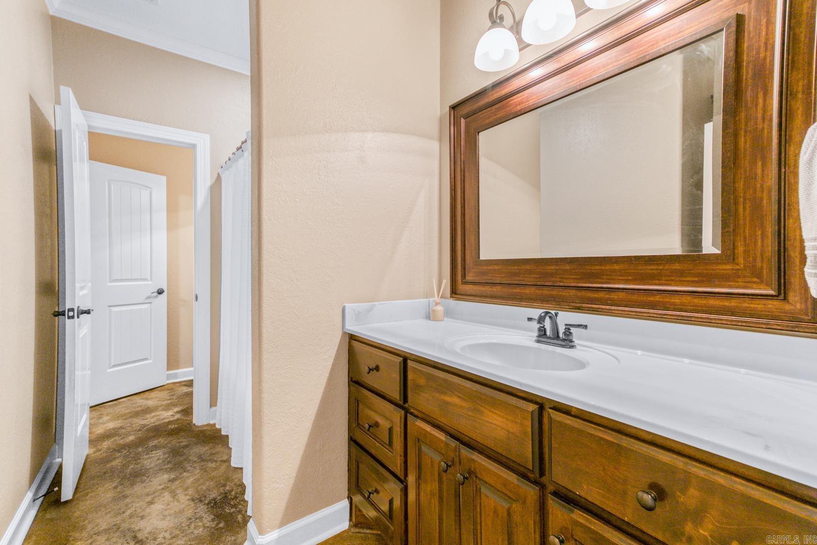 408  Oakwood  Perryville, AR